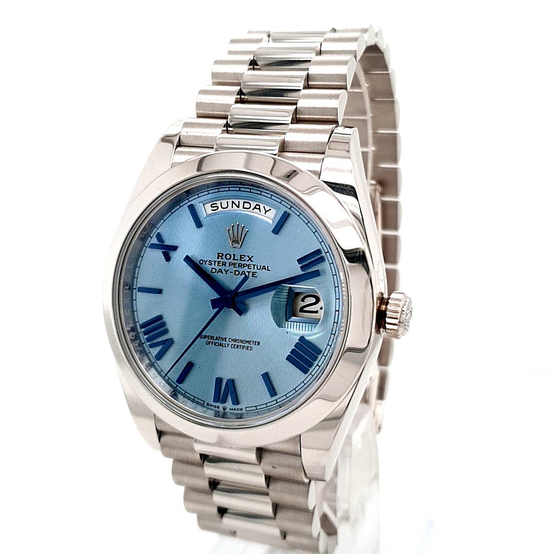 Rolex Day-Date 40 Platin Ice Blue Ref.228206 REVISION NEU