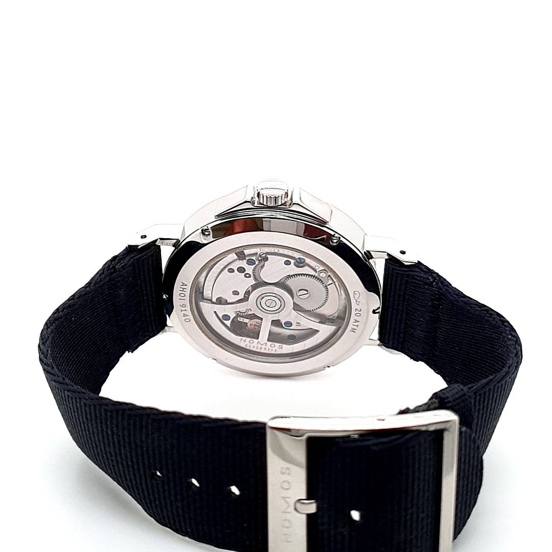 Nomos Glashütte Ahoi 40mm Ref. 551 Unisex Full-Set BJ:12/2018