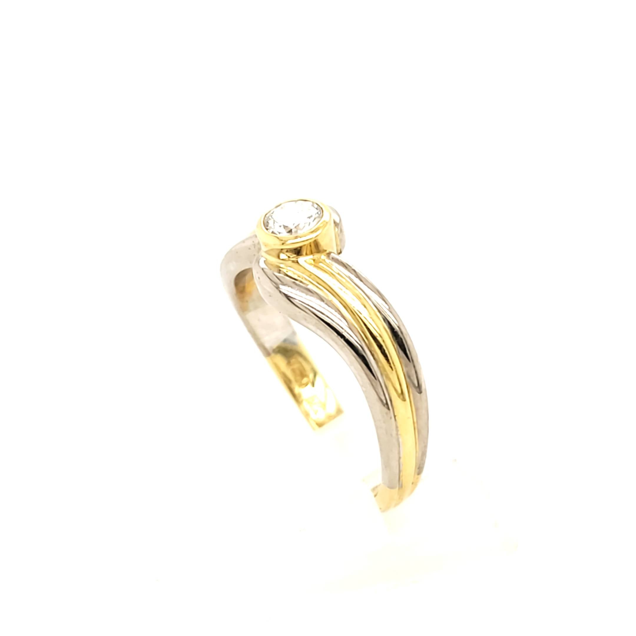 Damen Solitär Ring Gelb Weiß Gold 750 18kt 1 Brillant ca. 0,25ct