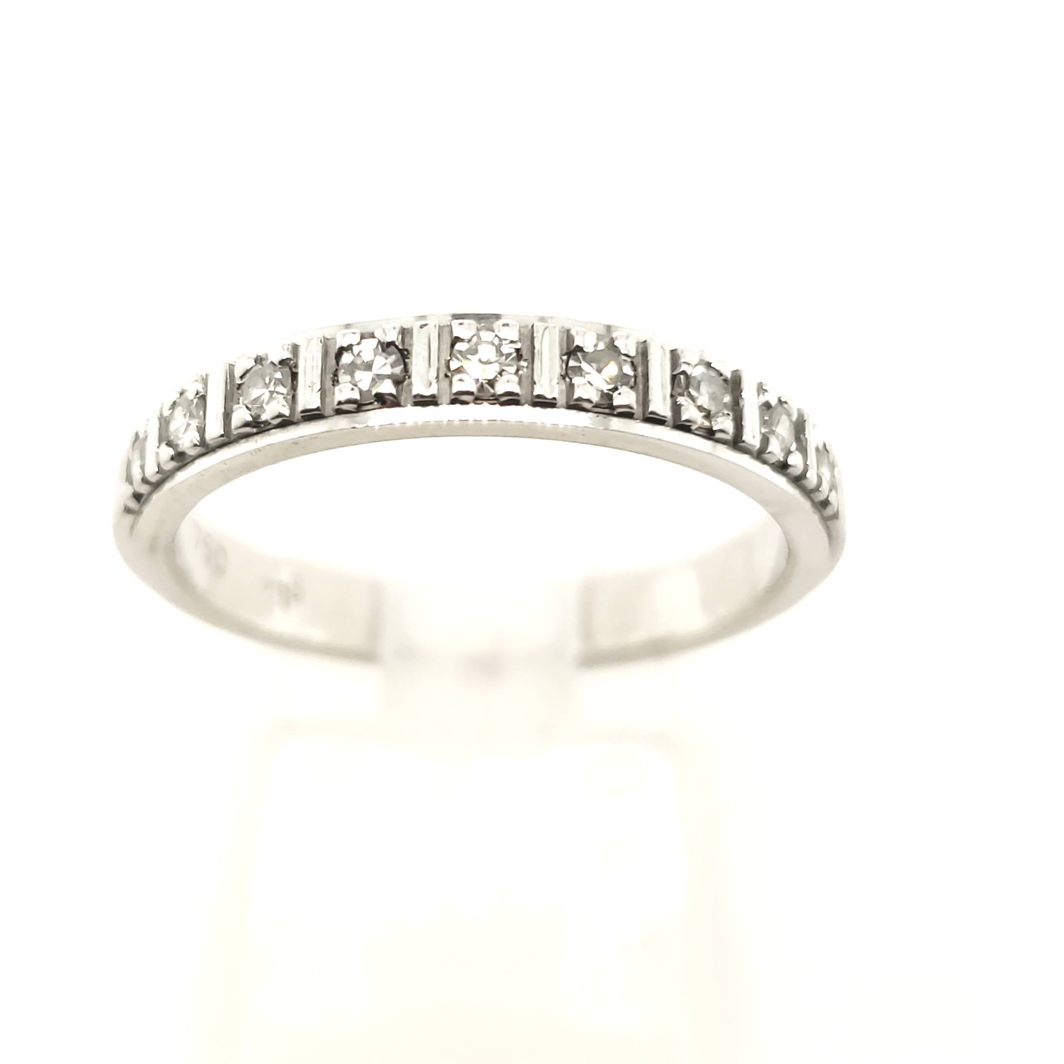 Diamant Ring 750 18kt Weißgold Größe 56,5 ca.0,18ct