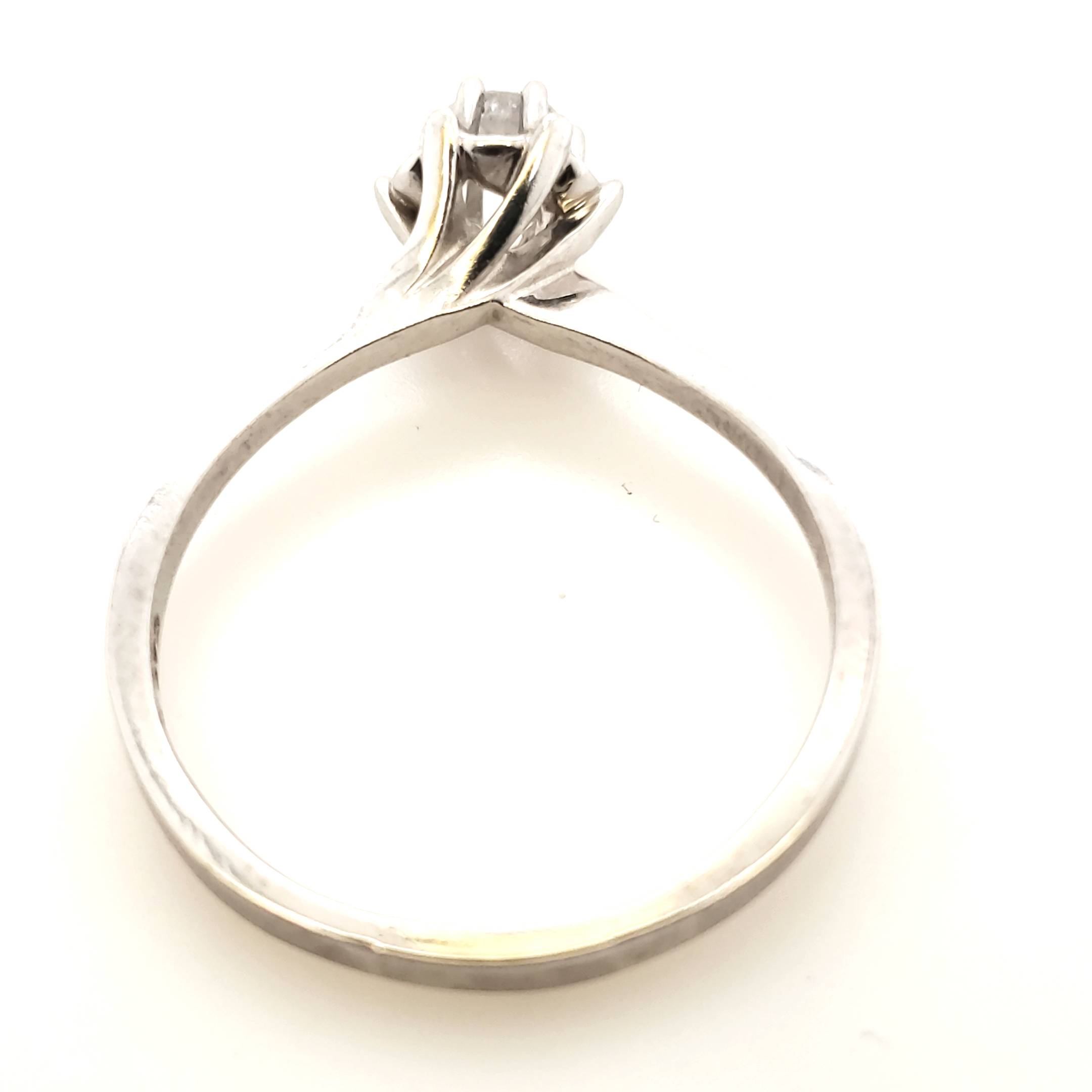 Solitär Ring Weiß Gold 750 18kt 1 Brillant ca. 0,23ct Größe 60