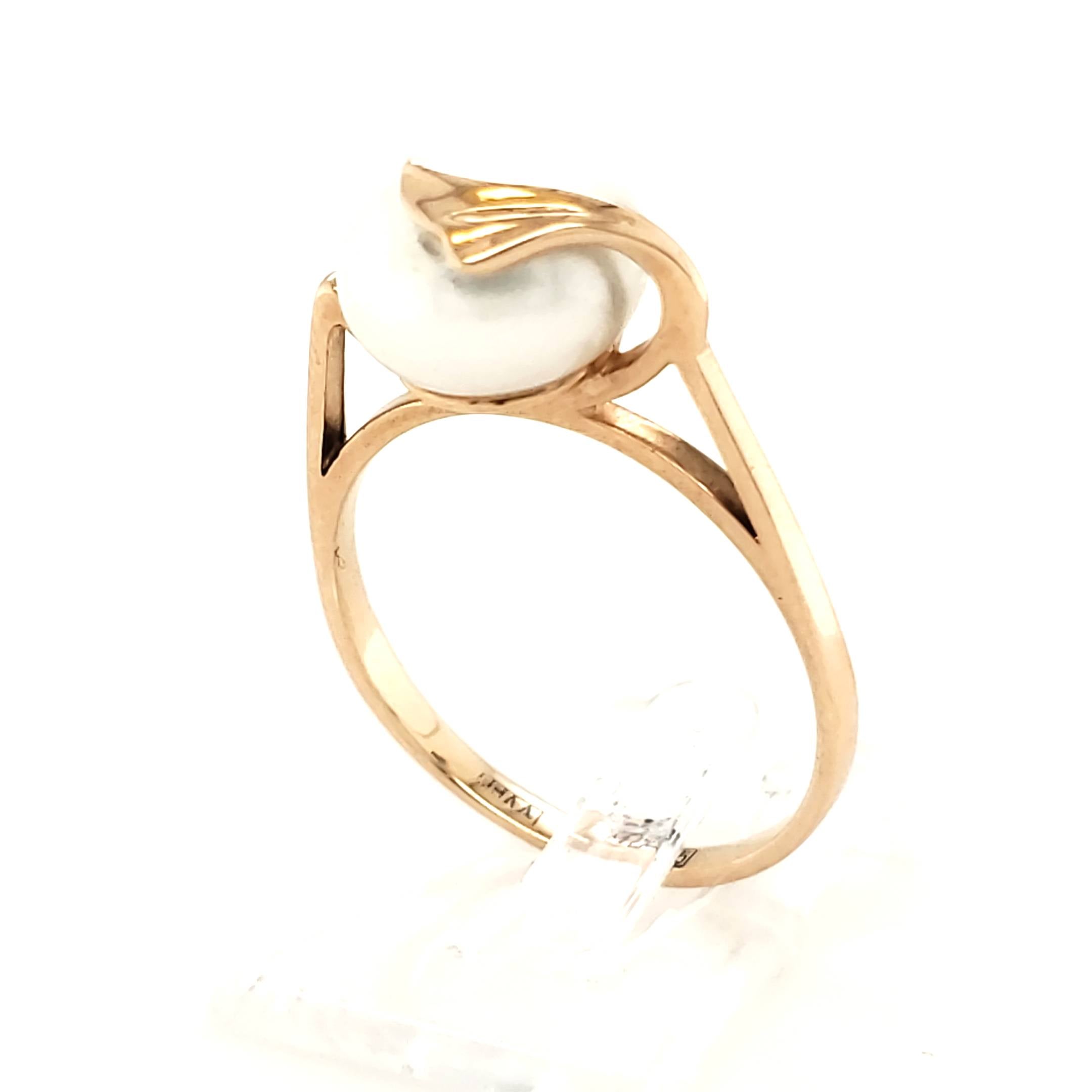 Ring Rotgold 585/14kt Besetzt mit einer Perle Größe 55