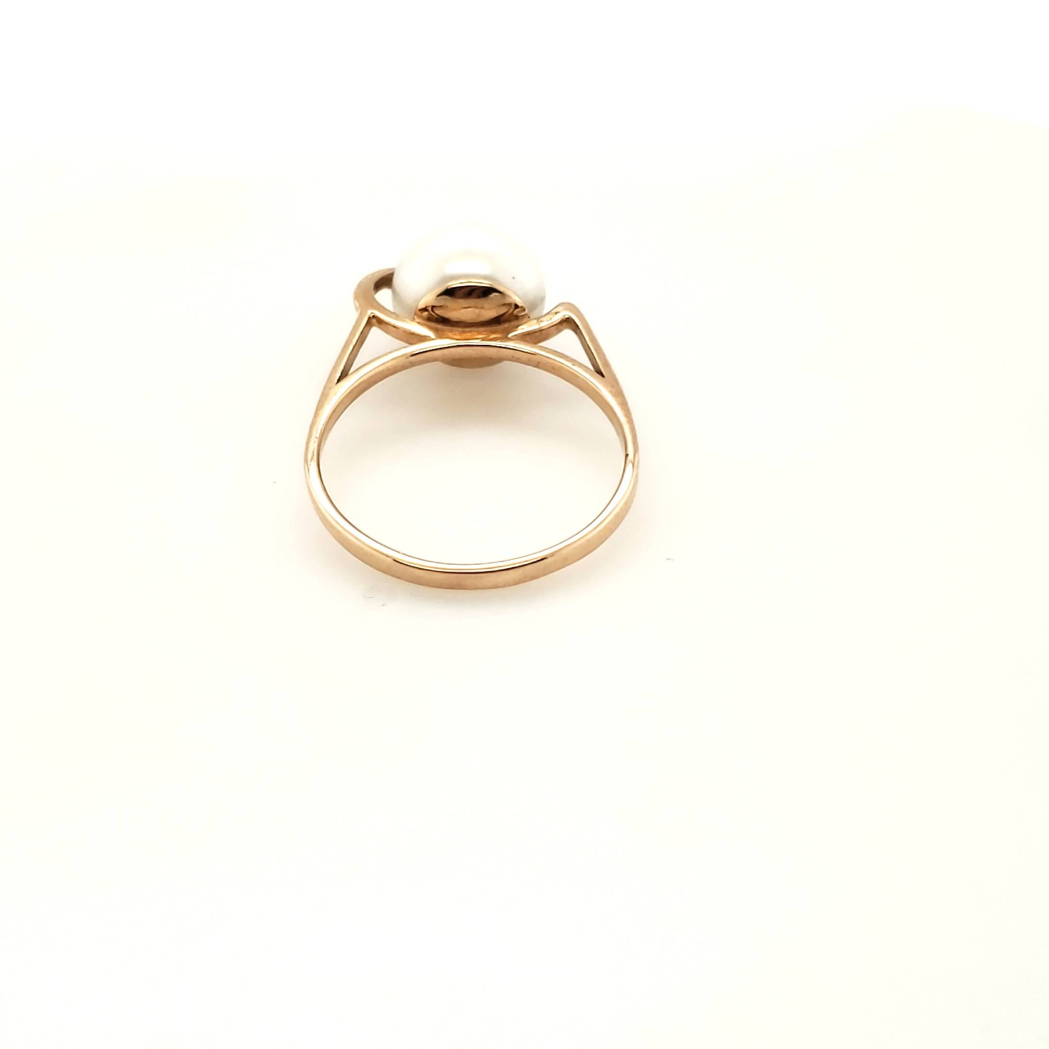 Ring Rotgold 585/14kt Besetzt mit einer Perle Größe 55