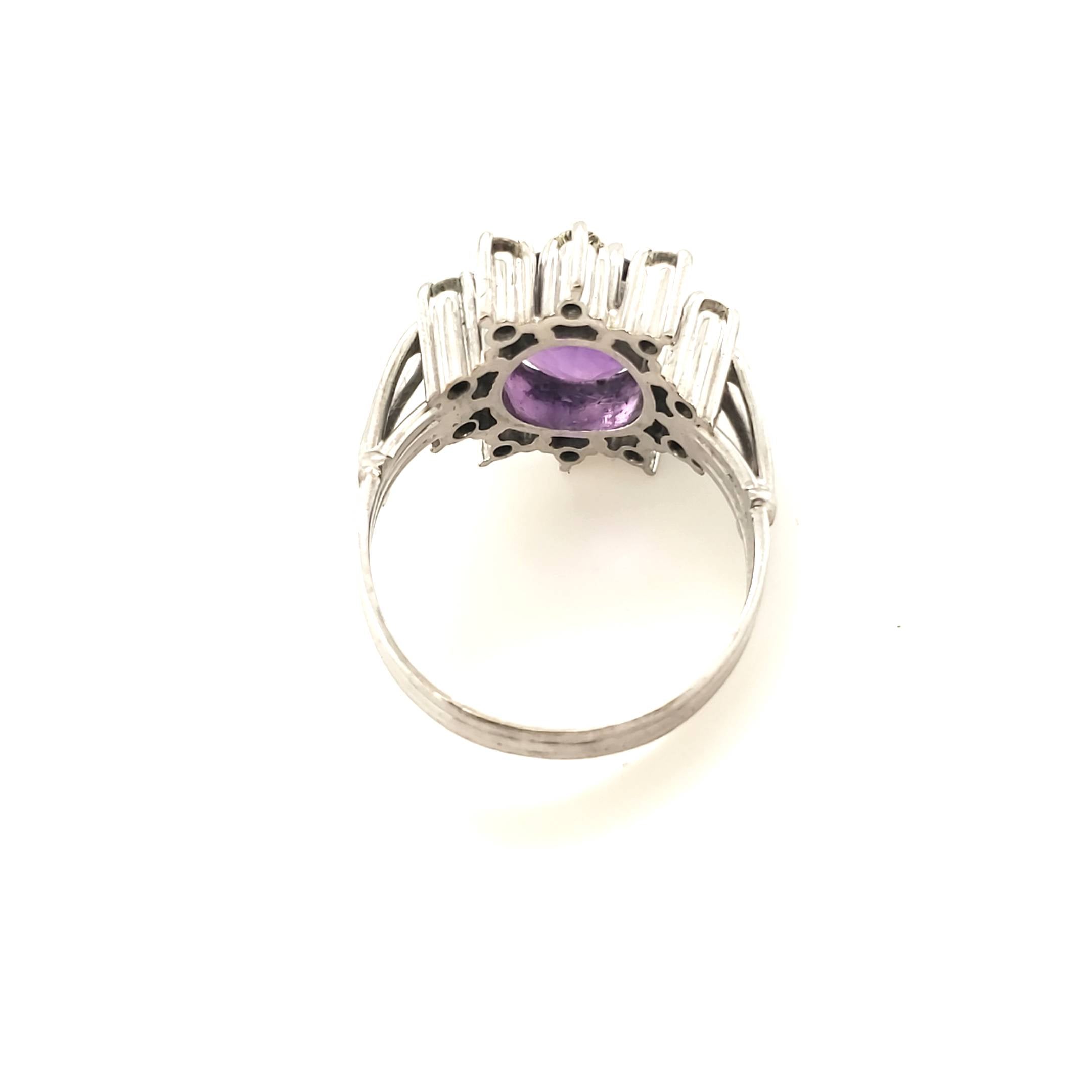 Damenring Weißgold 585 mit Diamanten und lila Farbstein Gr.57