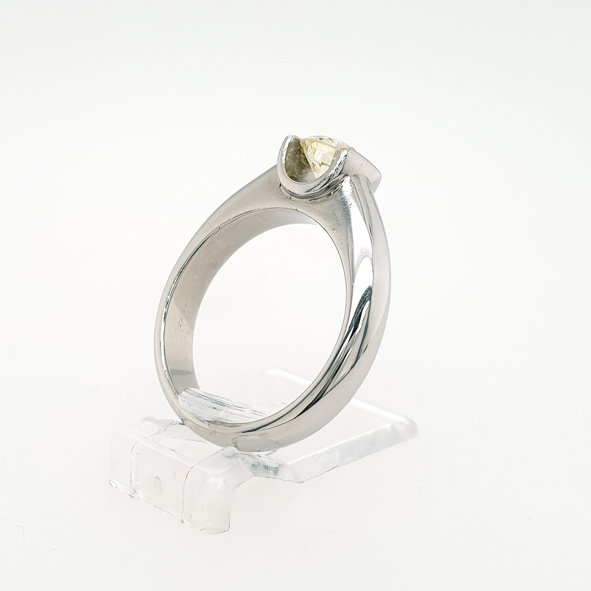 Brillant Solitär Ring 750 Weißgold 18kt Gr.53