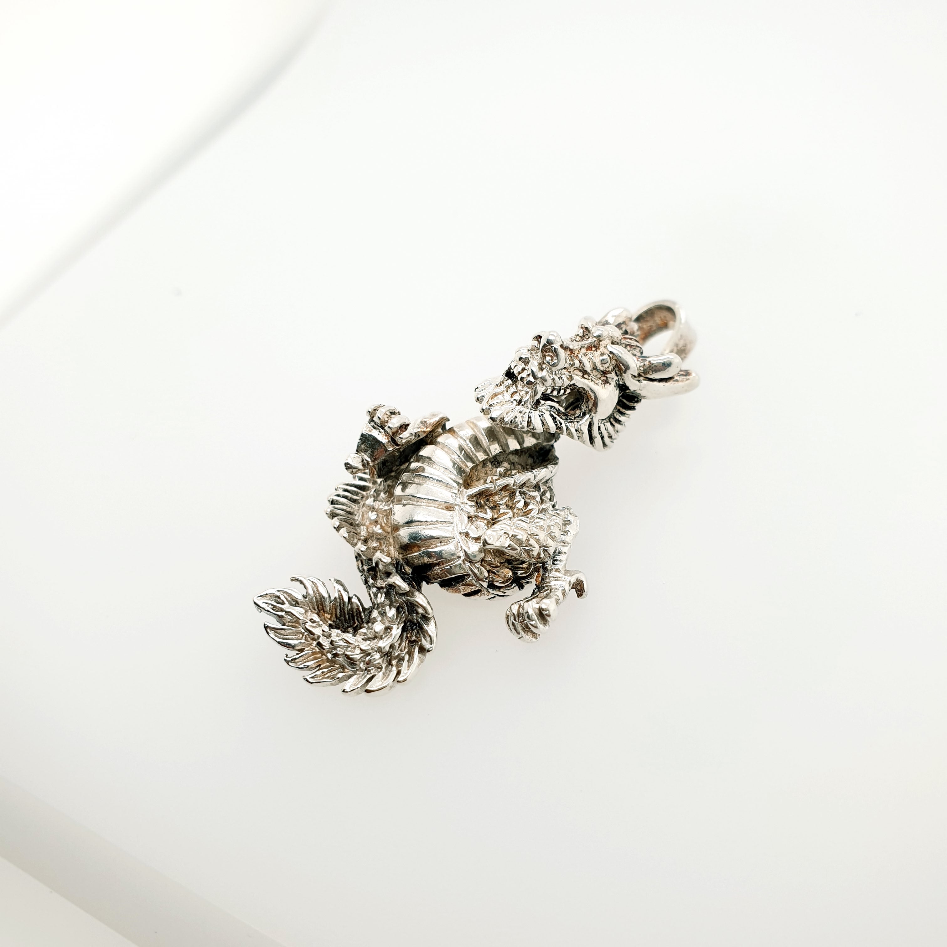 Kettenanhänger Drache aus 925 Sterling Silver