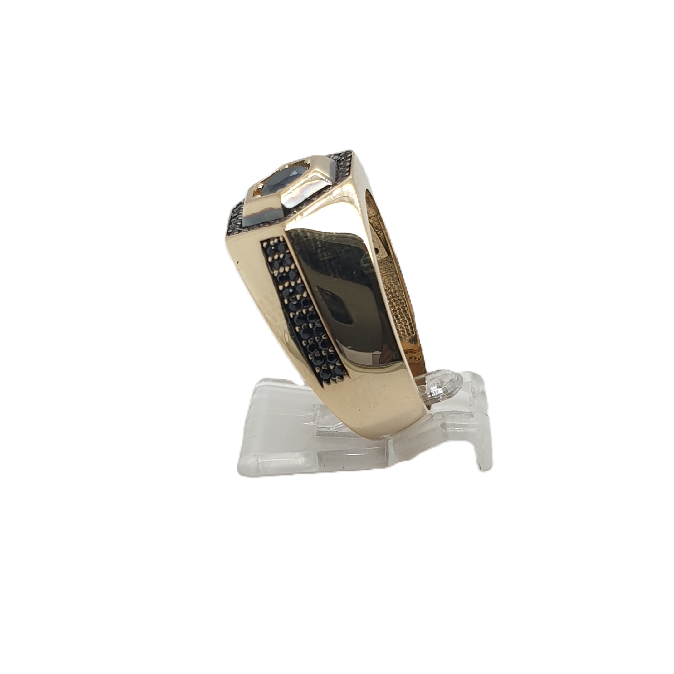 Goldring Gelbgold 14k/585 mit schwarzen Farbsteinen