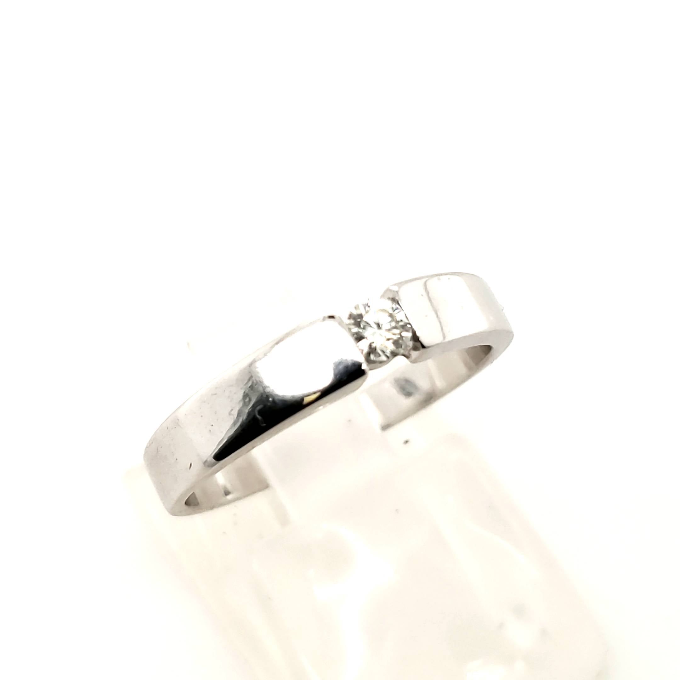 Ring Weißgold 585 / 14 Karat Größe 52 1 Brillant ca. 0,10ct
