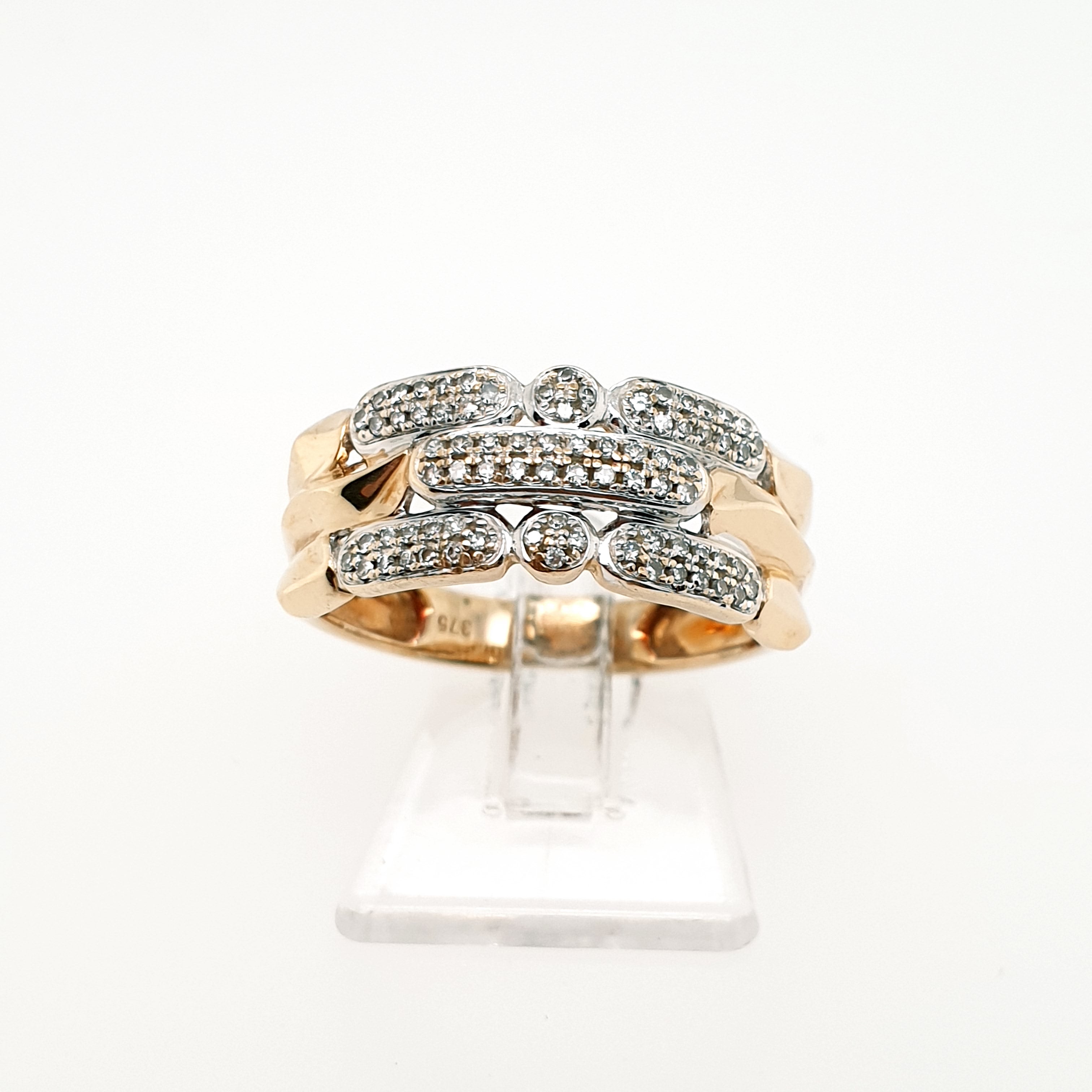 Goldring 57 Diamanten 375 Gr. 56