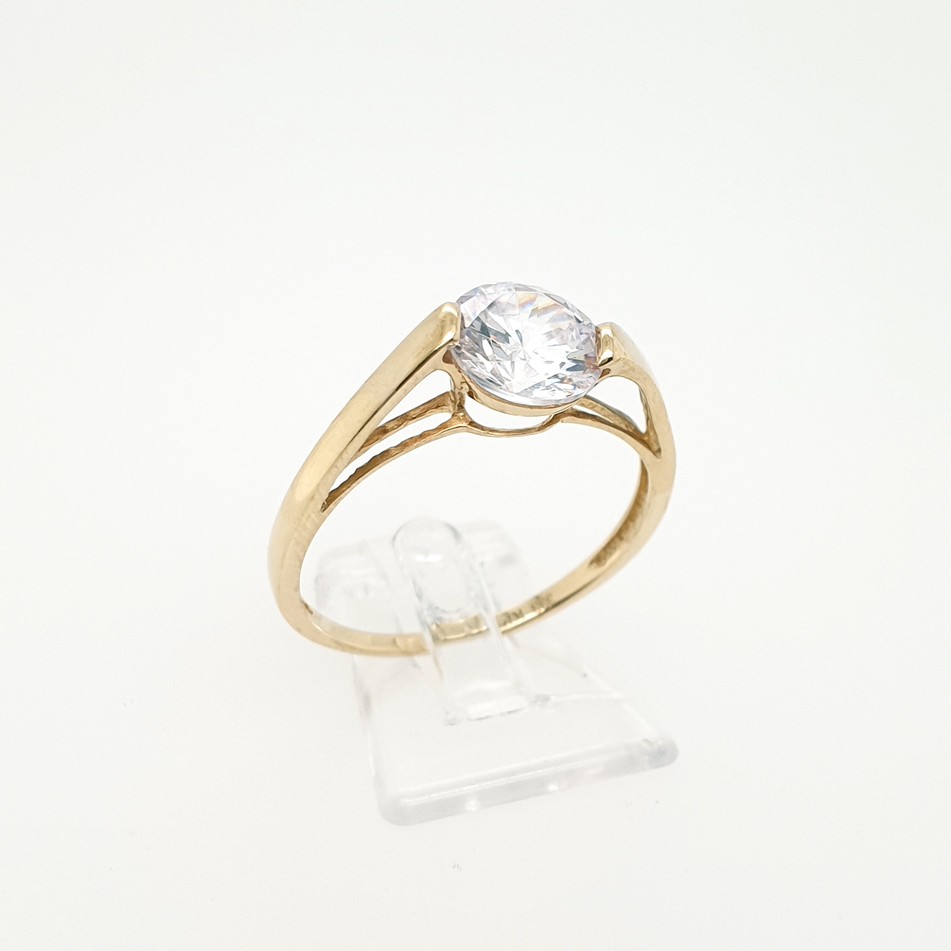 Ring Goldring Zirkonia 333/8 Karat Gelbgold Gr.62