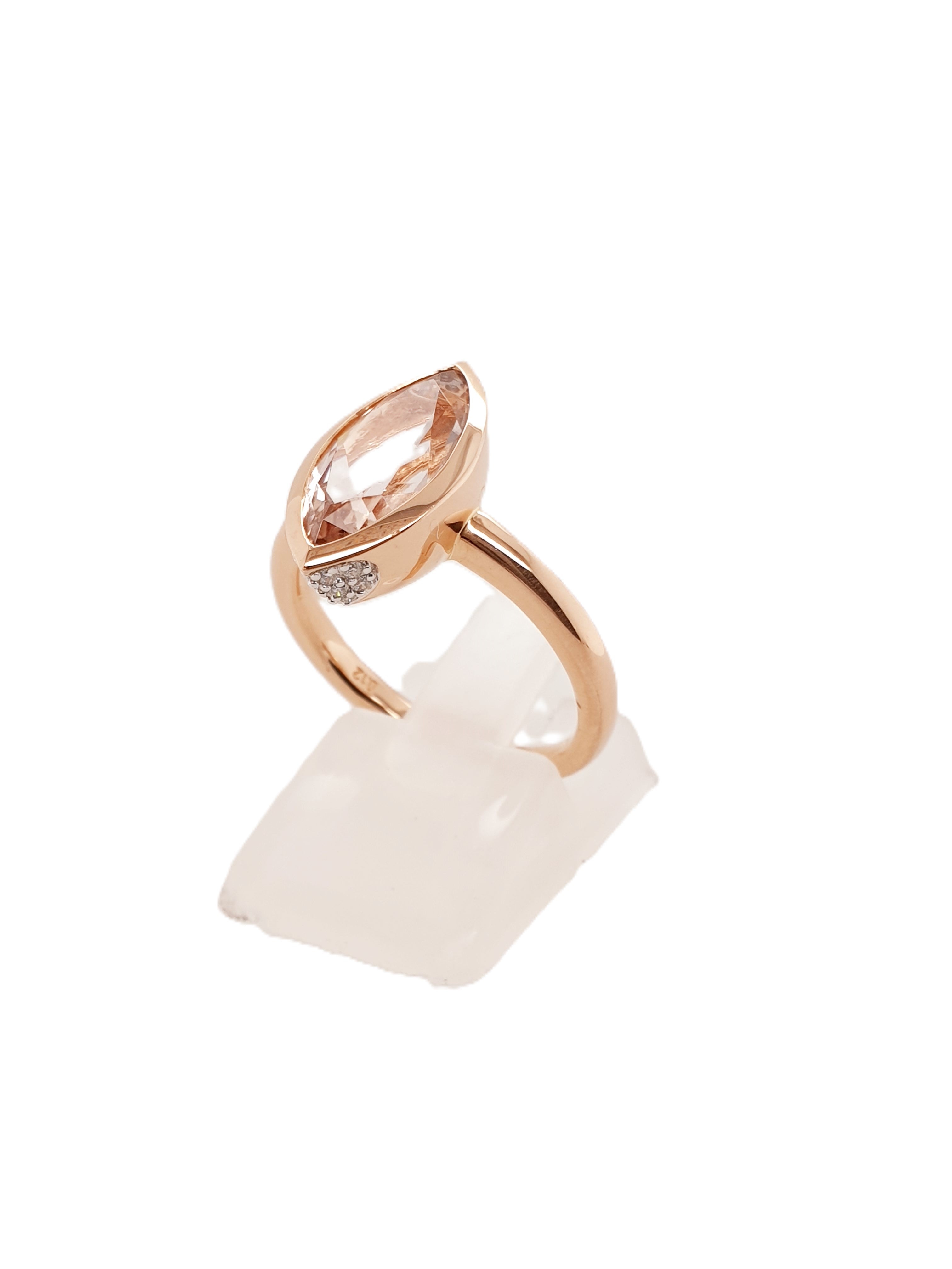 Brillant Ring mit Morganit 585/14kt Gr.54