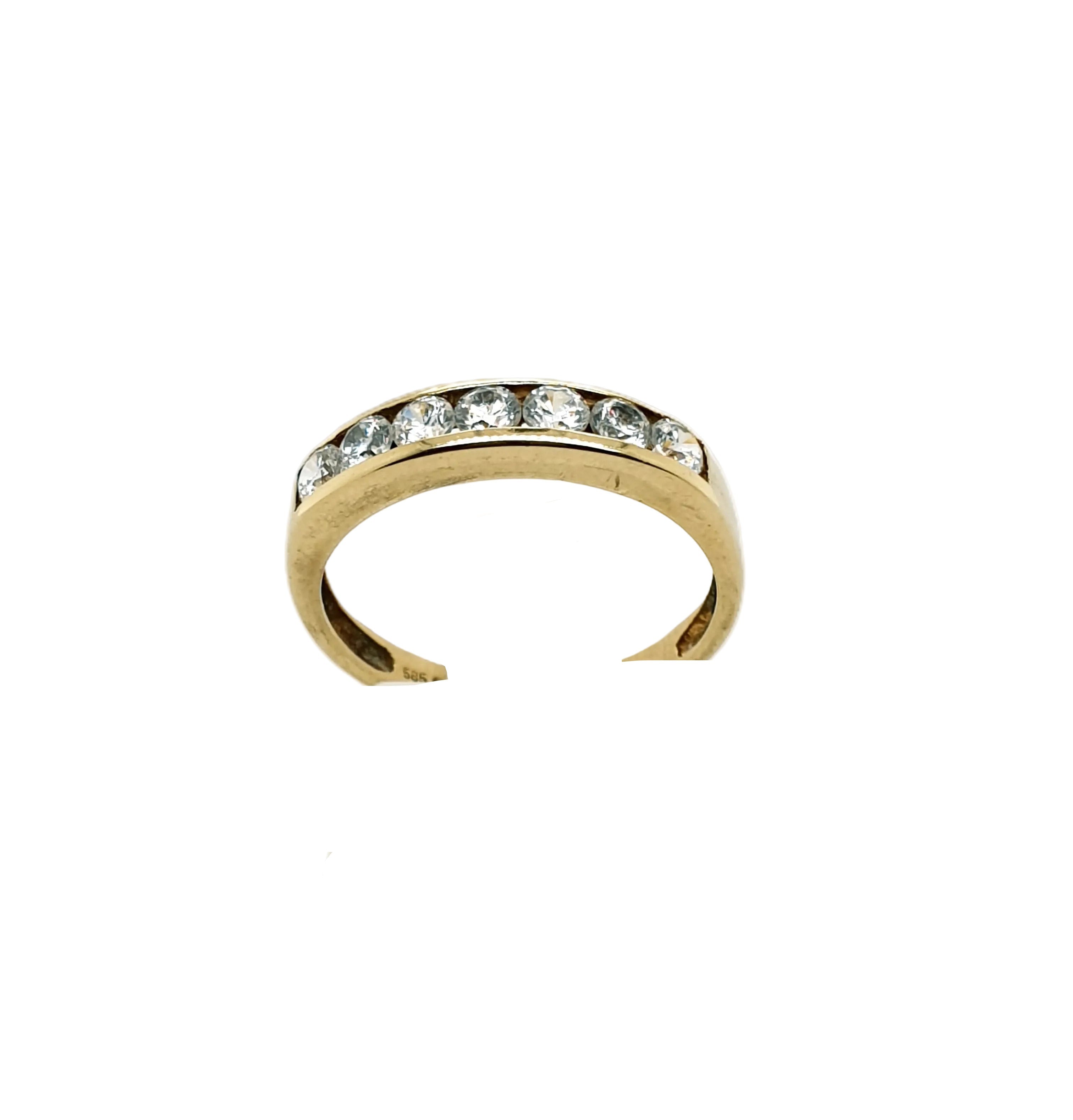 Goldring 585/14kt Gr.53 mit Schmucksteinen