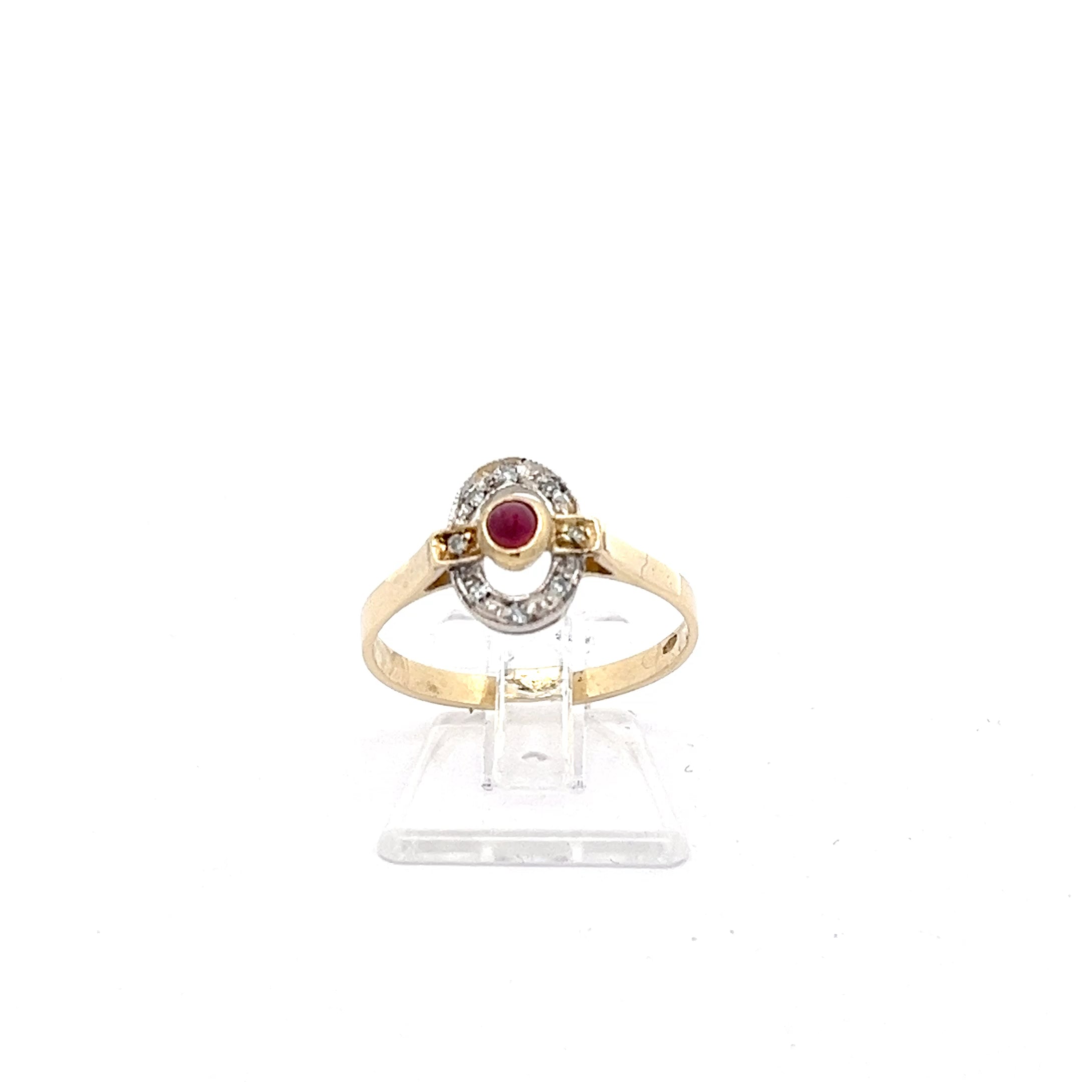 Diamanten Ring Gelb Gold 585 14 Karat mit rotem Stein *55