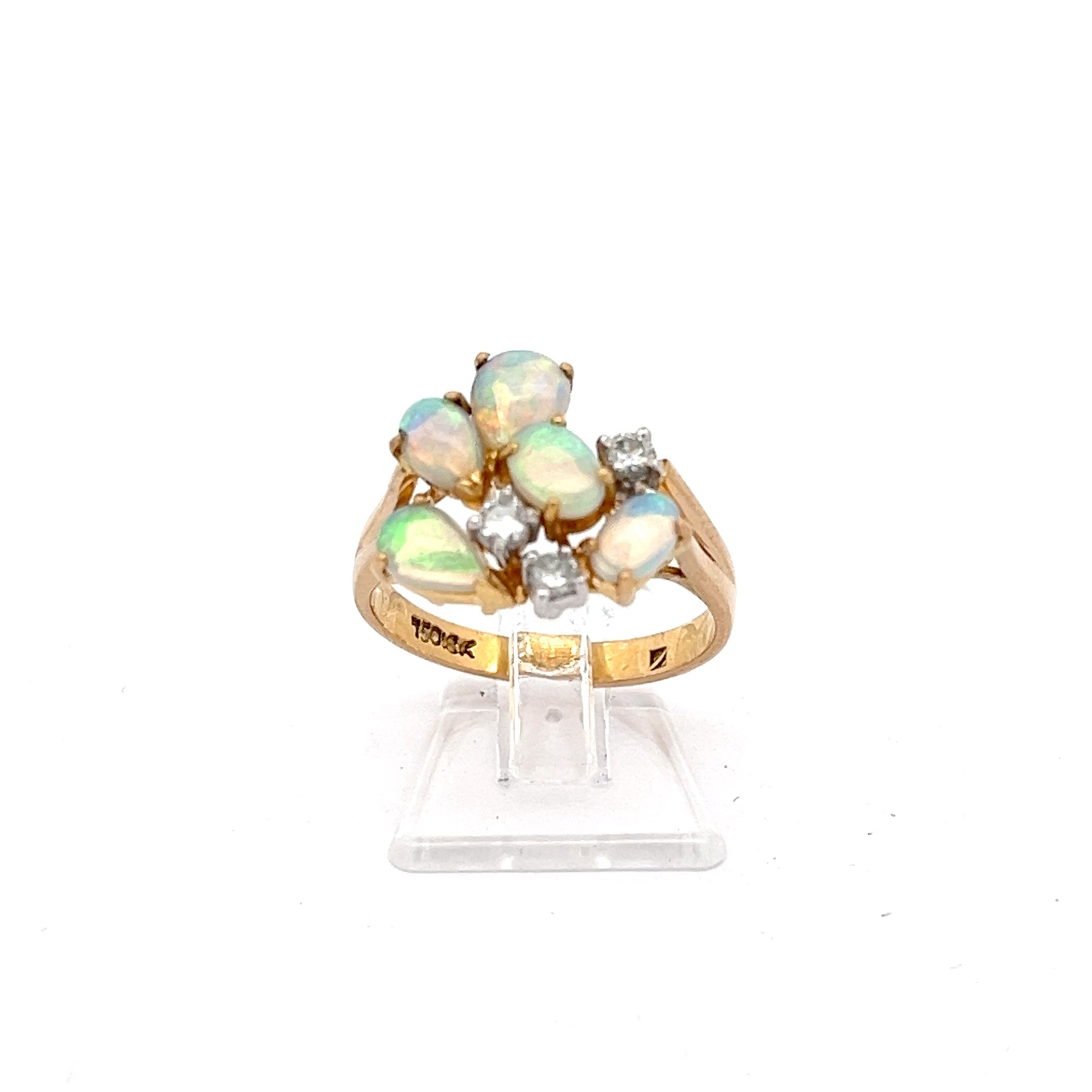 Brillant Ring mit Opal Gold 750 / 18 Karat *54
