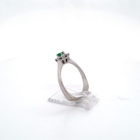 Ring Weiß Gold 585 Brillanten Schmuckstein Grün Damen