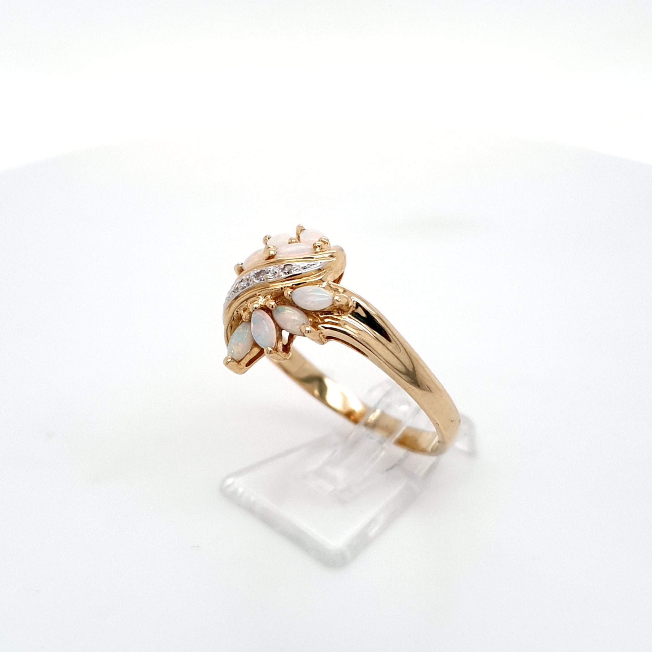 Damen Ring 585 14 kt Gelbgold Weißgold Diamanten Opale *65* Schmuck