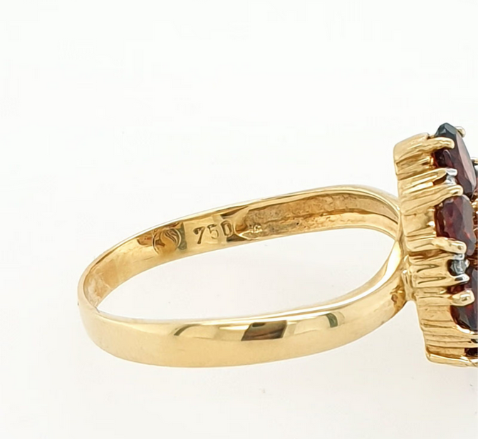 Hübscher Granatring Gelbgold 750/18kt Brillanten Gr. 64