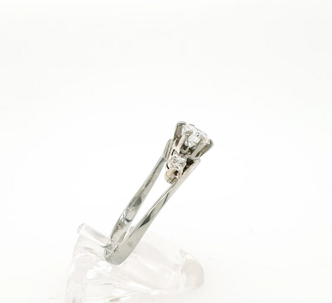 Brillantring Weißgold 585/14kt Brill zus. ca. 0,70 ct./vsi Gr.56