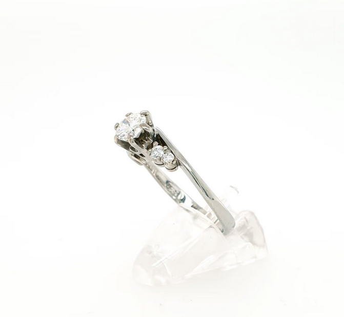 Brillantring Weißgold 585/14kt Brill zus. ca. 0,70 ct./vsi Gr.56