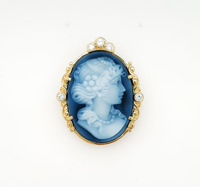 Brosche mit wunderschöner blauer Gemme Gelbgold 585/14kt Brillant