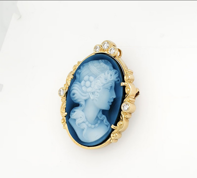Brosche mit wunderschöner blauer Gemme Gelbgold 585/14kt Brillant