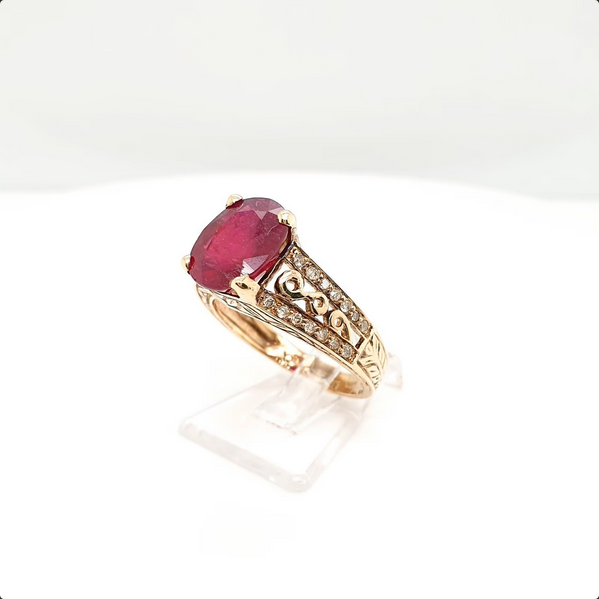 Ring mit rotem Stein und Zirkonia 585/14kt Gelbgold Gr. 56