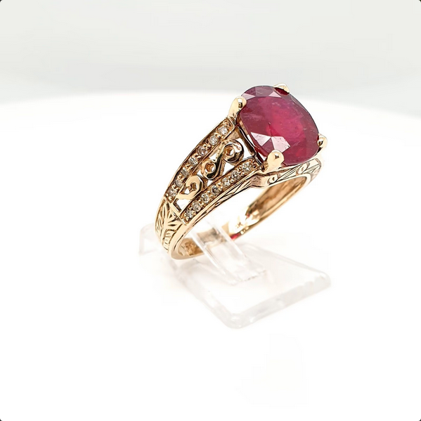 Ring mit rotem Stein und Zirkonia 585/14kt Gelbgold Gr. 56