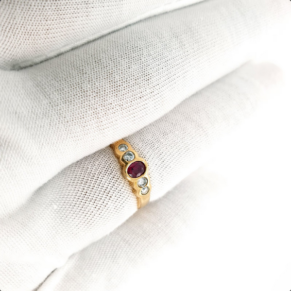 Damenring mit Brillanten & Rubin 750er Gold 18kt. Gr.55