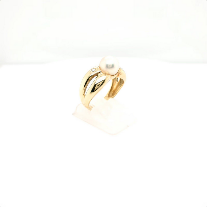 Perlenring mit Brillanten - Akoyaperle 585er Gelbgold Gr. 54