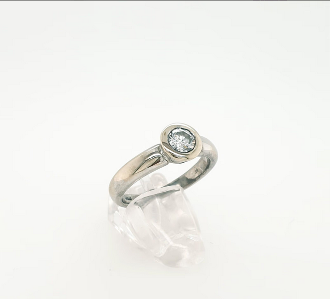 Christ Solitär Ring Weißgold 585/14kt Brillant ca. 0,50 ct/si Gr. 52