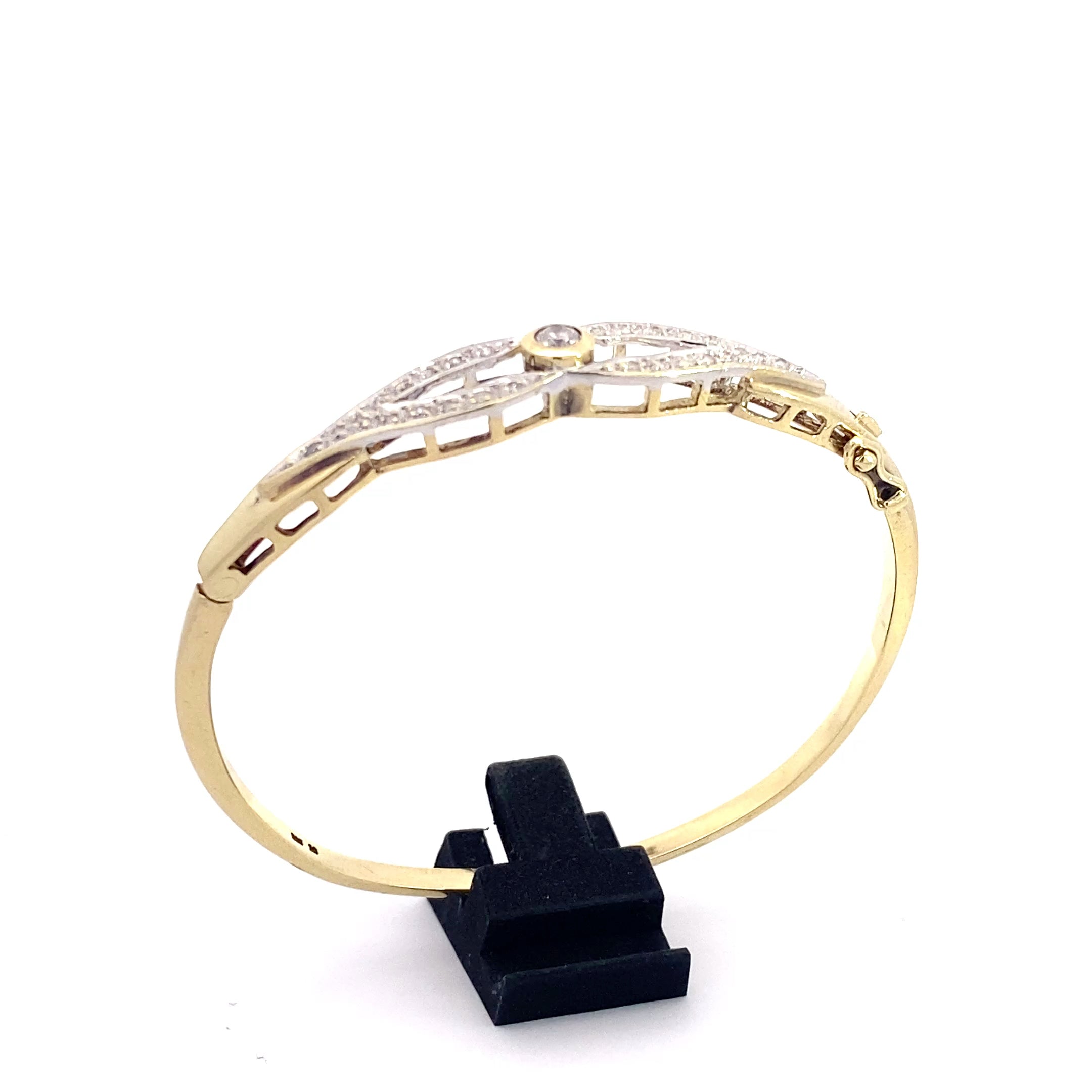 Armreif Gold Weißgold 585/14 Karat 27 Diamanten