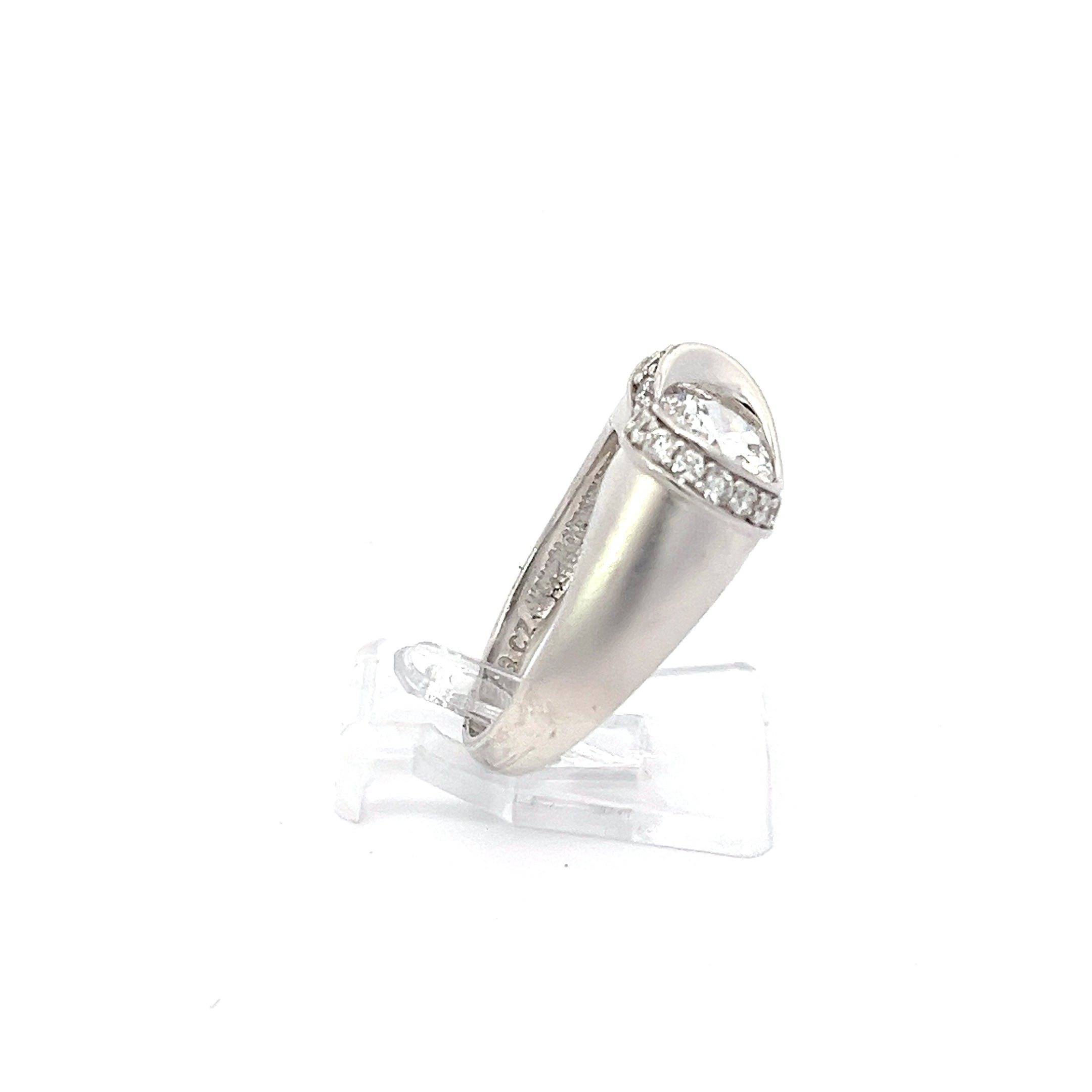Sterling Silber Ring mit Farblosensteinen 54*