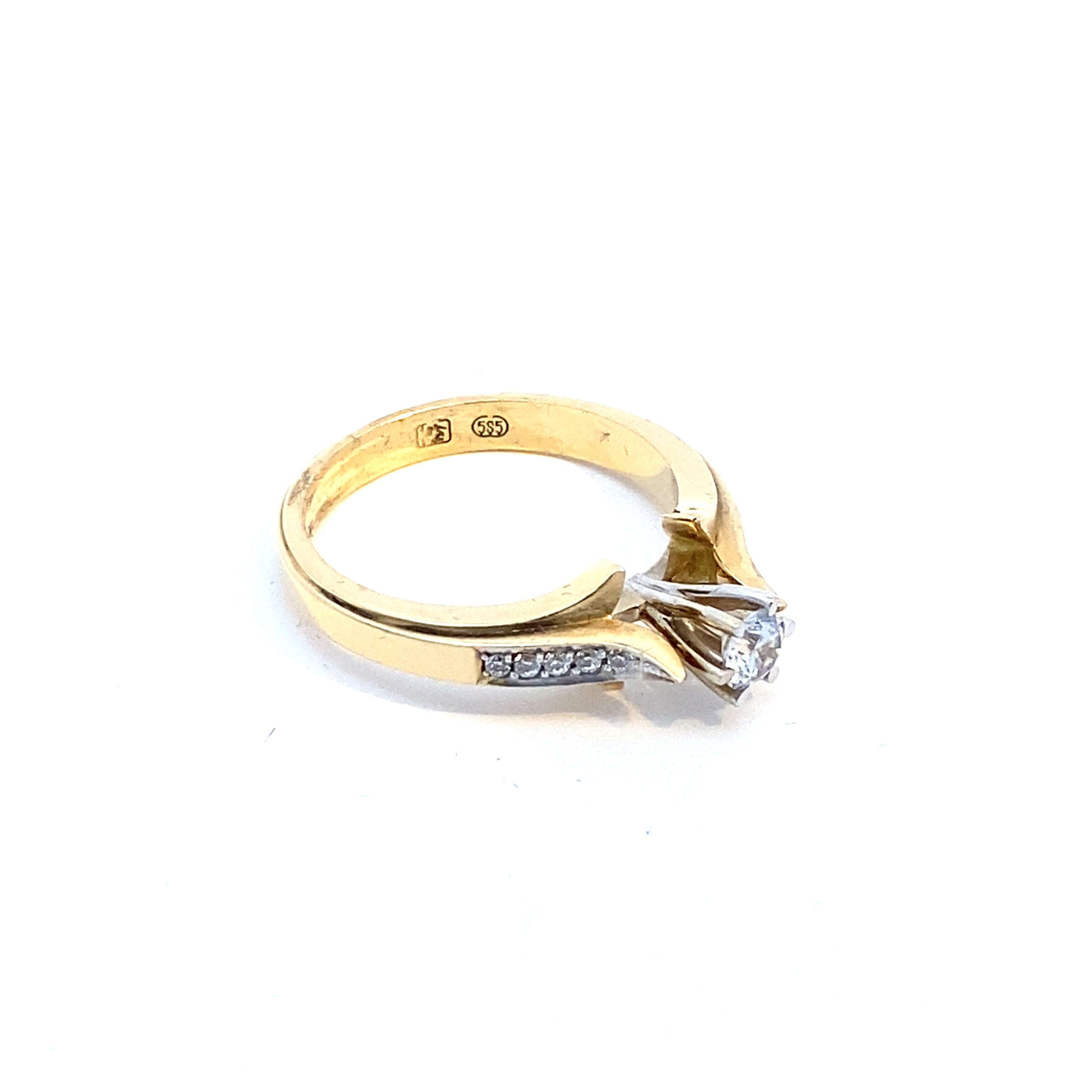Stilvoller Damenring Gelbgold 585 mit farblosen Steinen