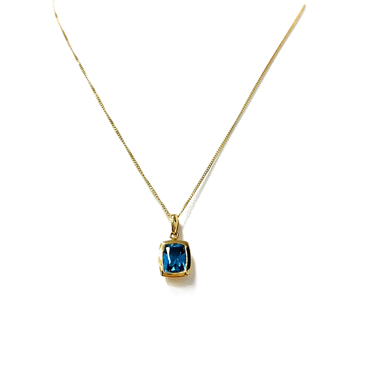 Kette Gelbgold mit Anh.Gelbgold 750/18kt Aquamarin ca.44cm