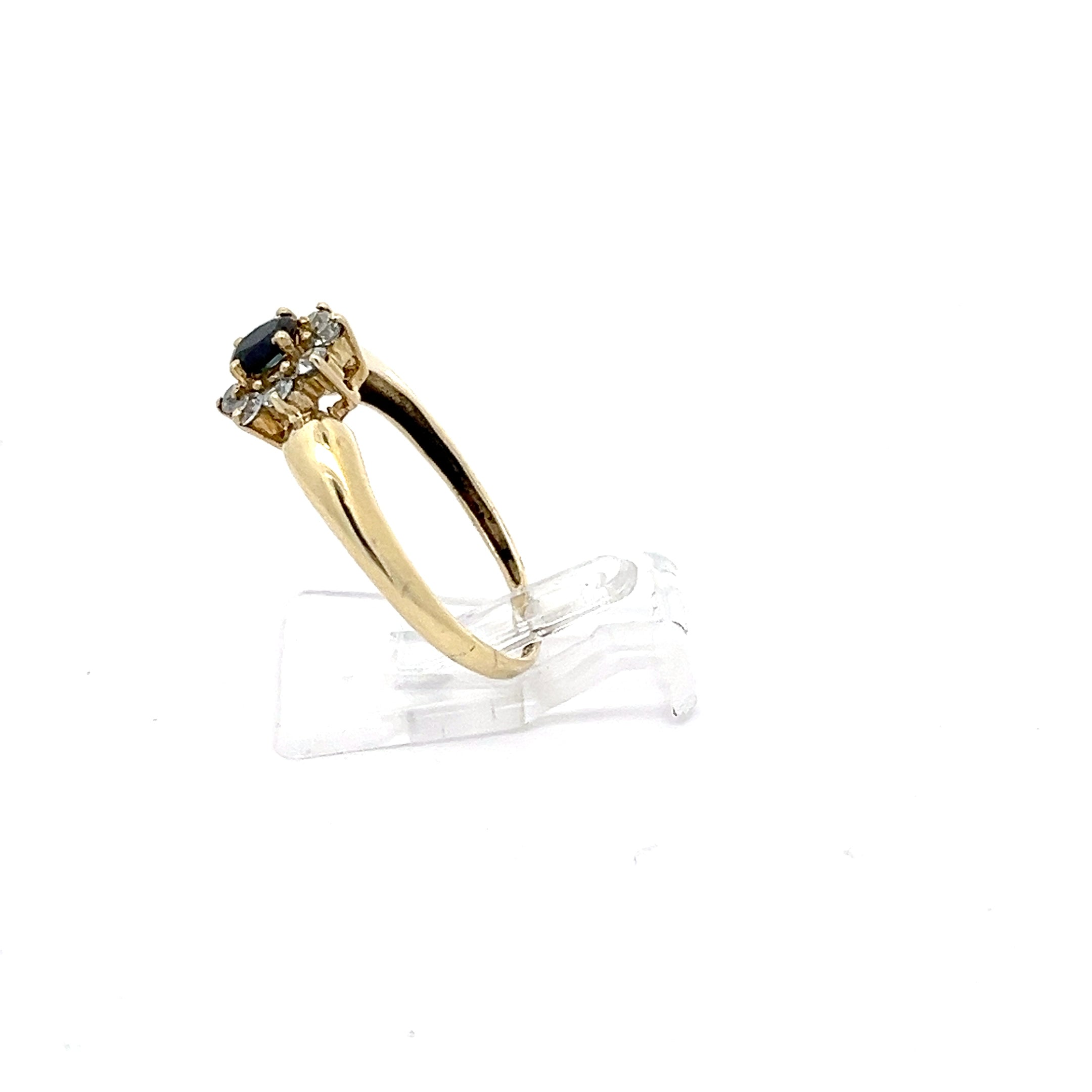 Damenring Gelb Gold 333 8 Karat Zirkonia und Farbstein schwarz Blume