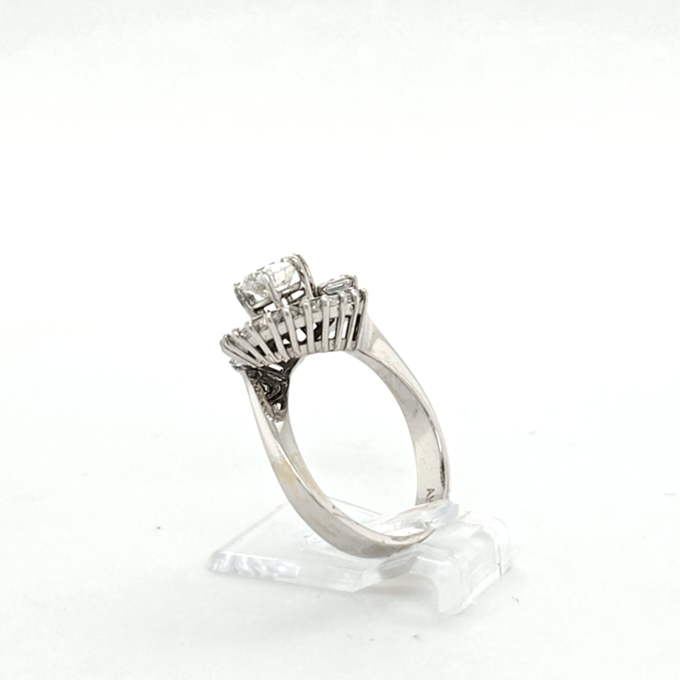Damen Ring Gold 750 Brillant Diamanten Schmuck