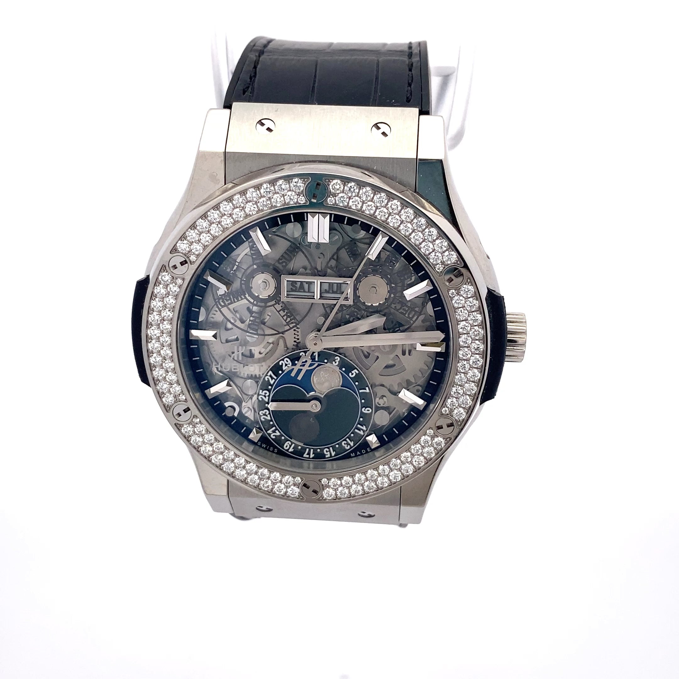 Hublot Classic Fusion Mondphase REF. 517NX0170LR1104 45mm BJ 2022 Brillanten