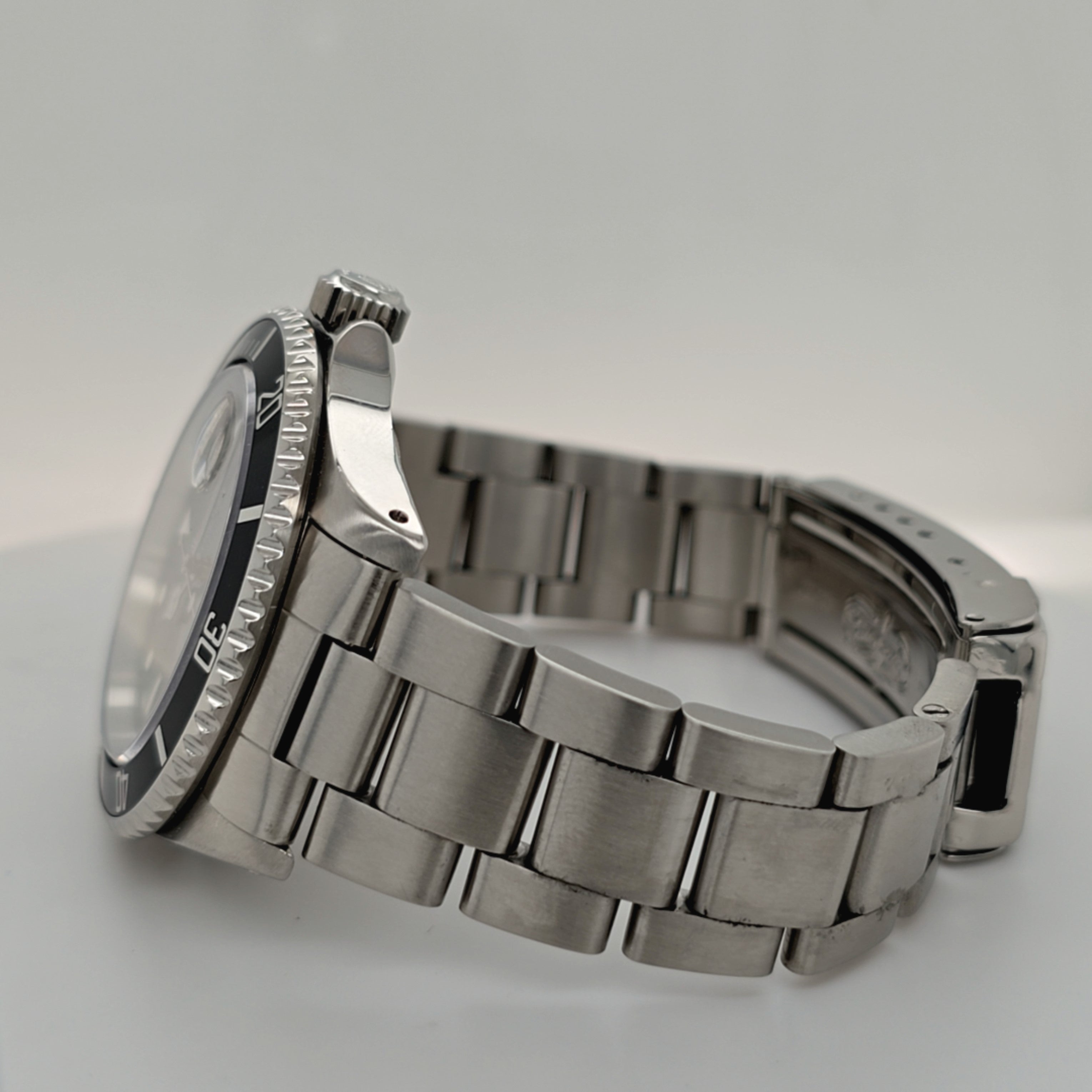 Rolex Submariner Stahl Ref. 16610 Unisex 40 mm 207854