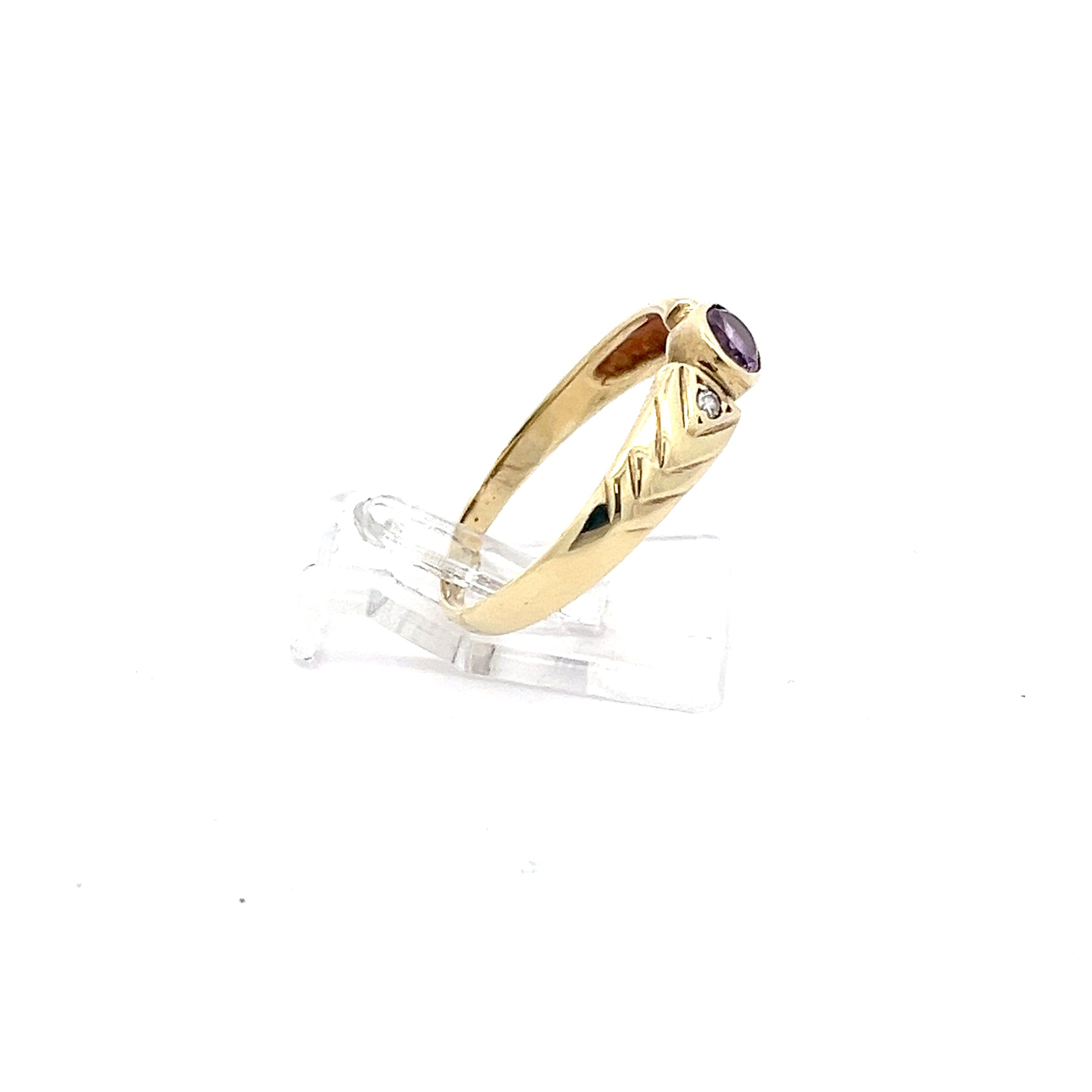 Damenring Gelb Gold 333 8 Karat mit lila Farbstein *58