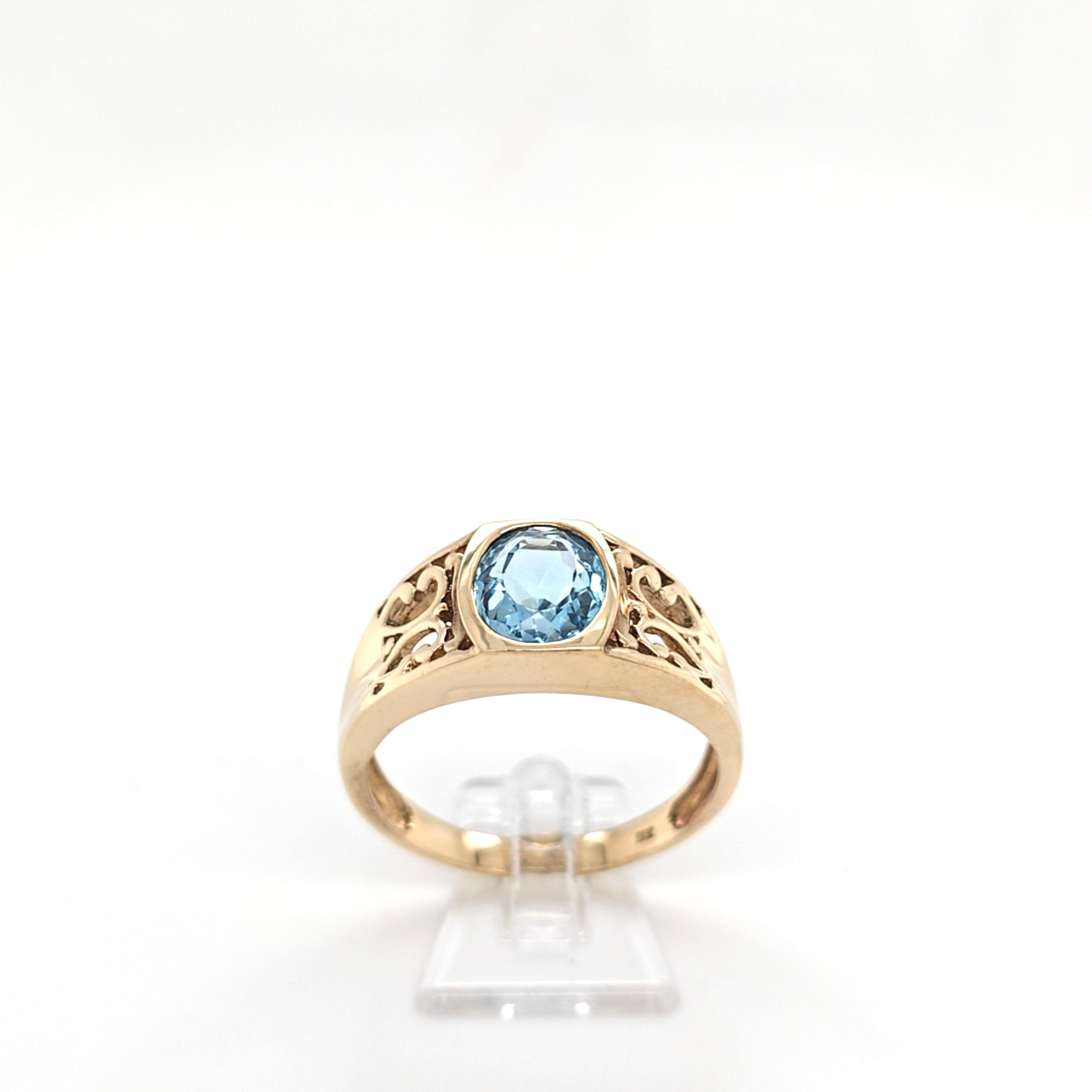 Ring Gelbgold 333 8 kt Unisex Schmuckstein Hellblau 219907