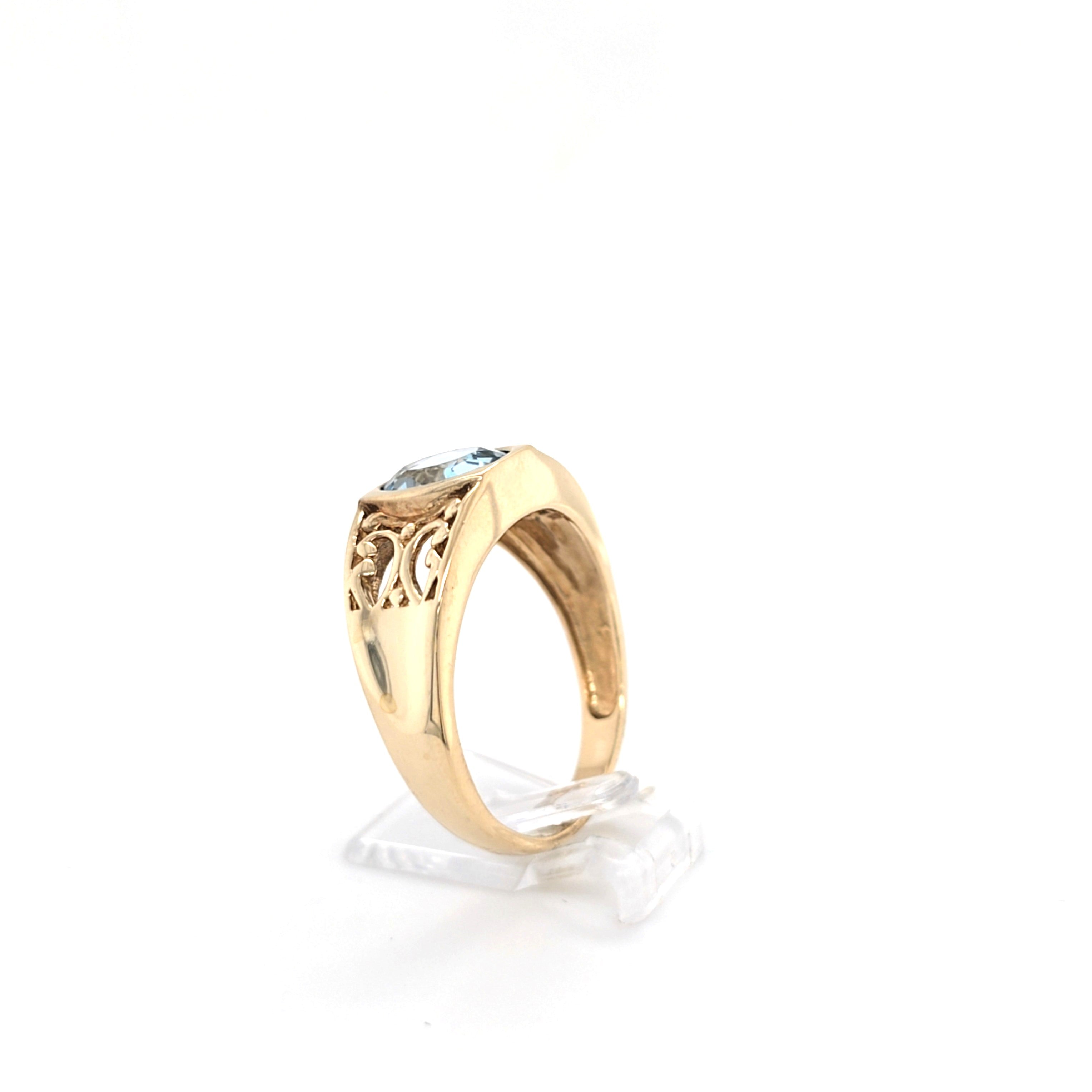 Ring Gelbgold 333 8 kt Unisex Schmuckstein Hellblau 219907