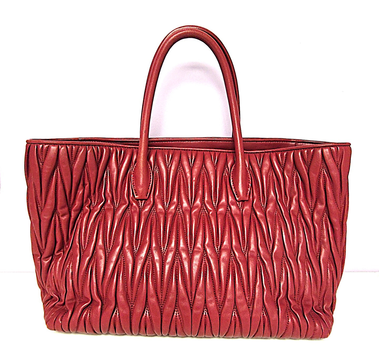 Prada Miu Miu Matelasse Rubino Tasche