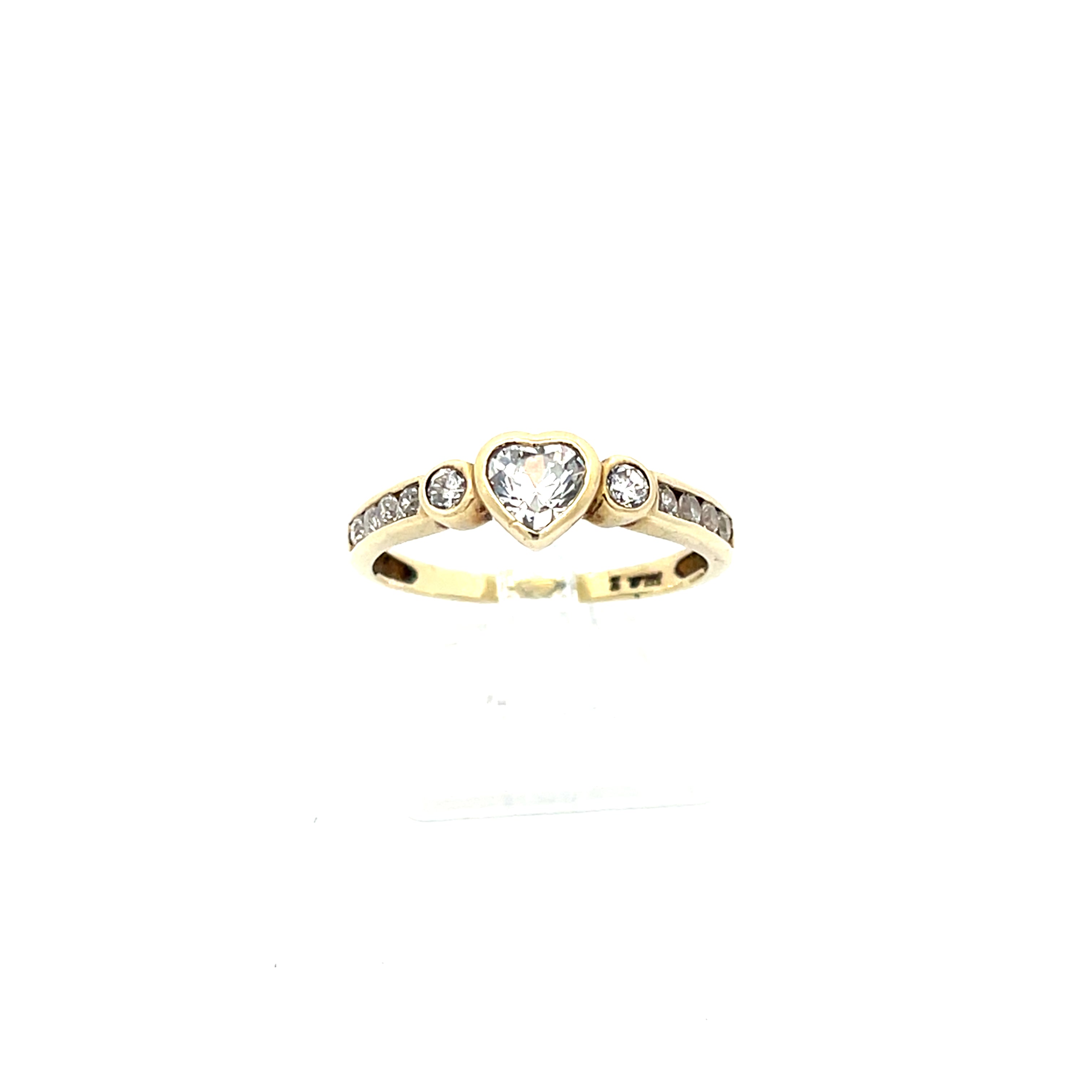 Herz Ring Gelb Gold 333 8 Karat mit Farblosen Steinen
