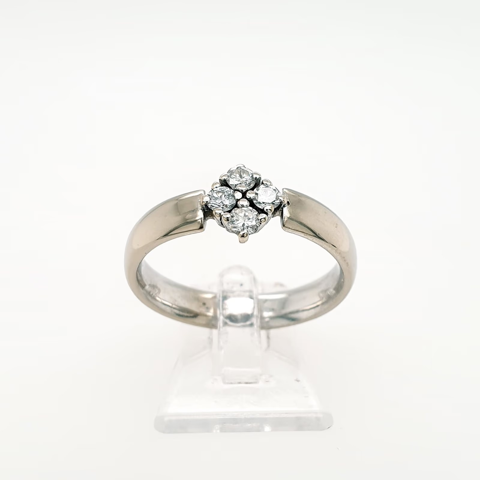 Schöner Rauten Brillant 0,32ct Ring 585 Weißgold 14 kt Gr.59