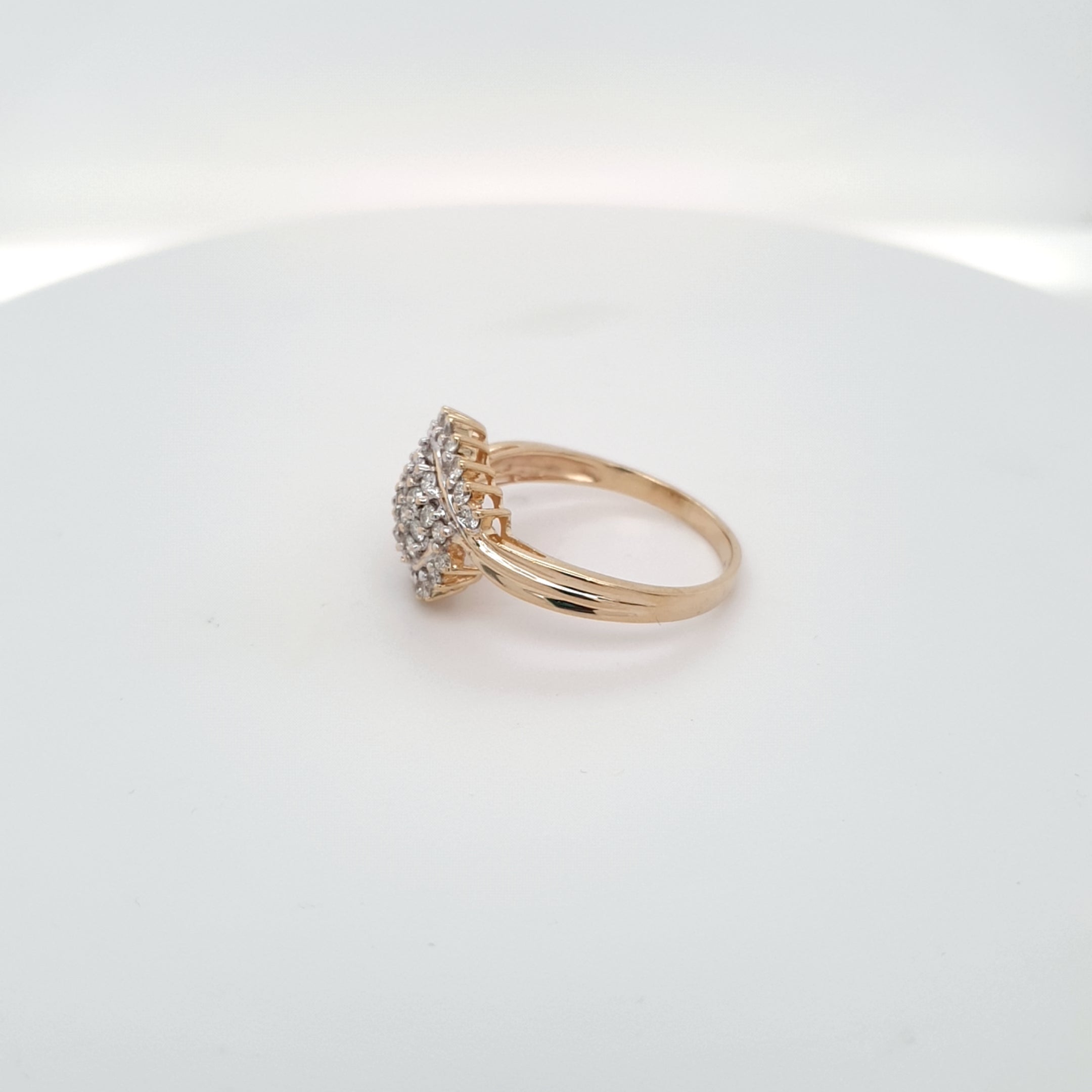 Damen Ring 585 14 kt. Gelbgold *67* 41 Brillanten ca. 1,34 ct Schmuck