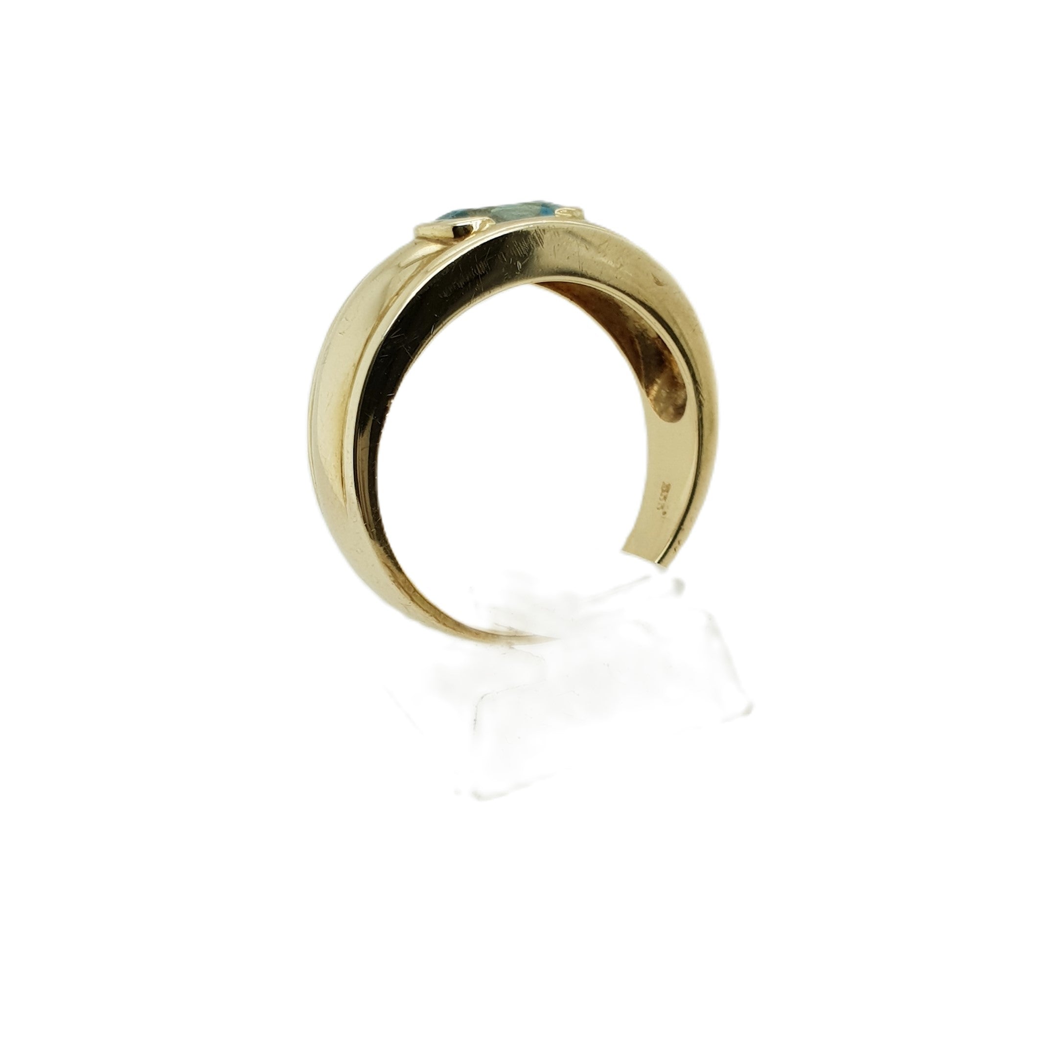 Aquamarin Gold Ring 333 8 kt Gr.58