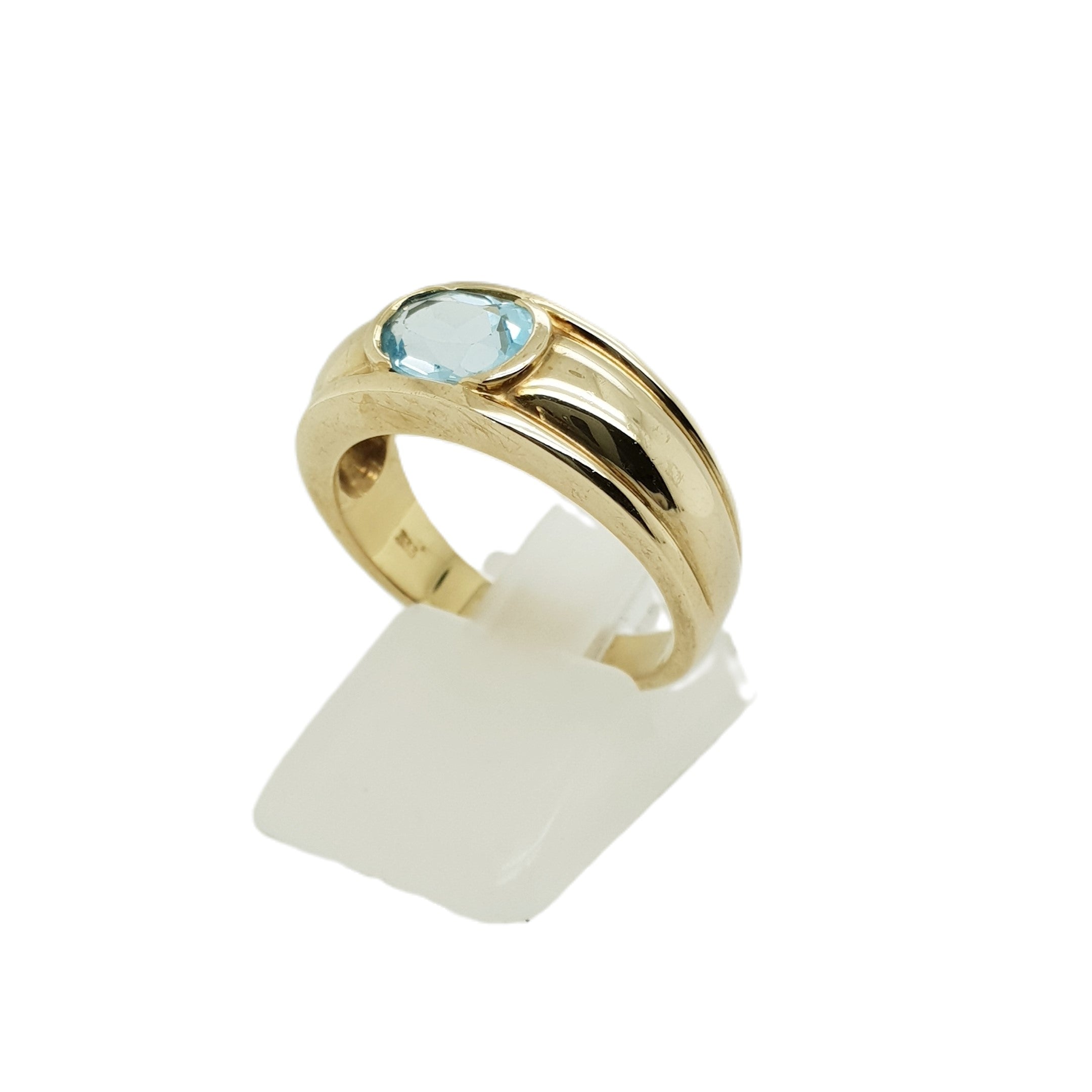 Aquamarin Gold Ring 333 8 kt Gr.58