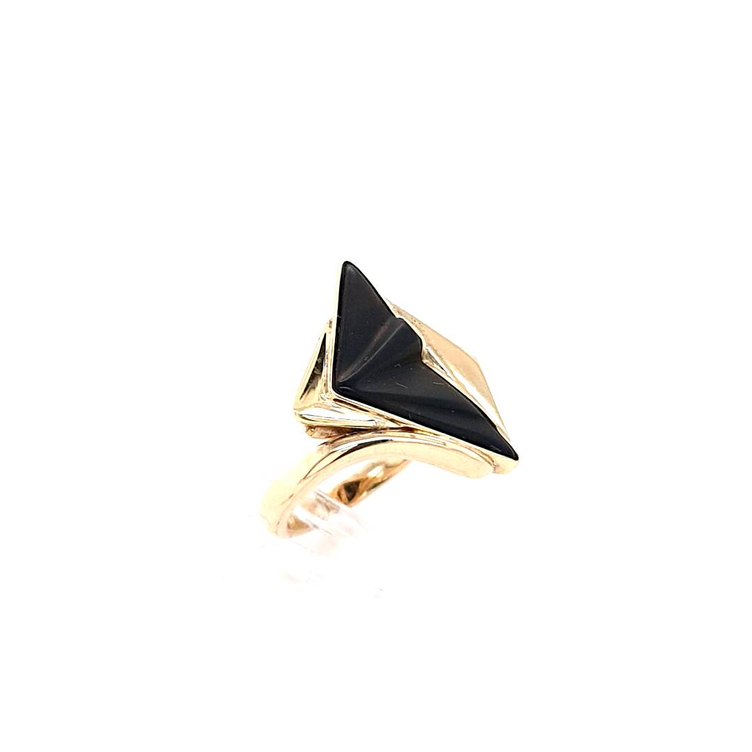 Ring Gelbgold 585 / 14kt Größe 51,5 schwarzer Stein dreieckig