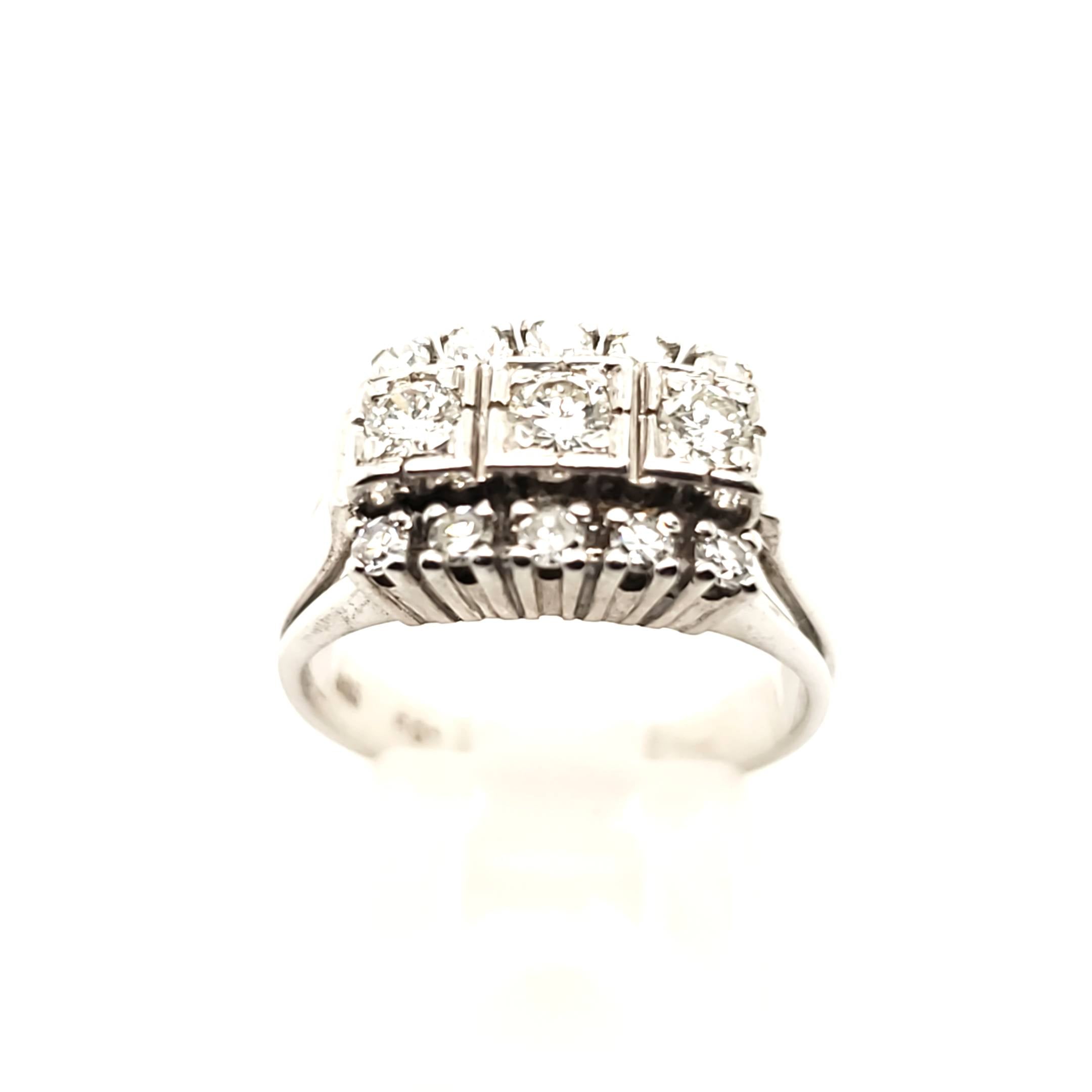 Ring Weißgold 585/14kt Gr.52 3 Brillanten und 10 Diamanten zus. ca.0,8ct