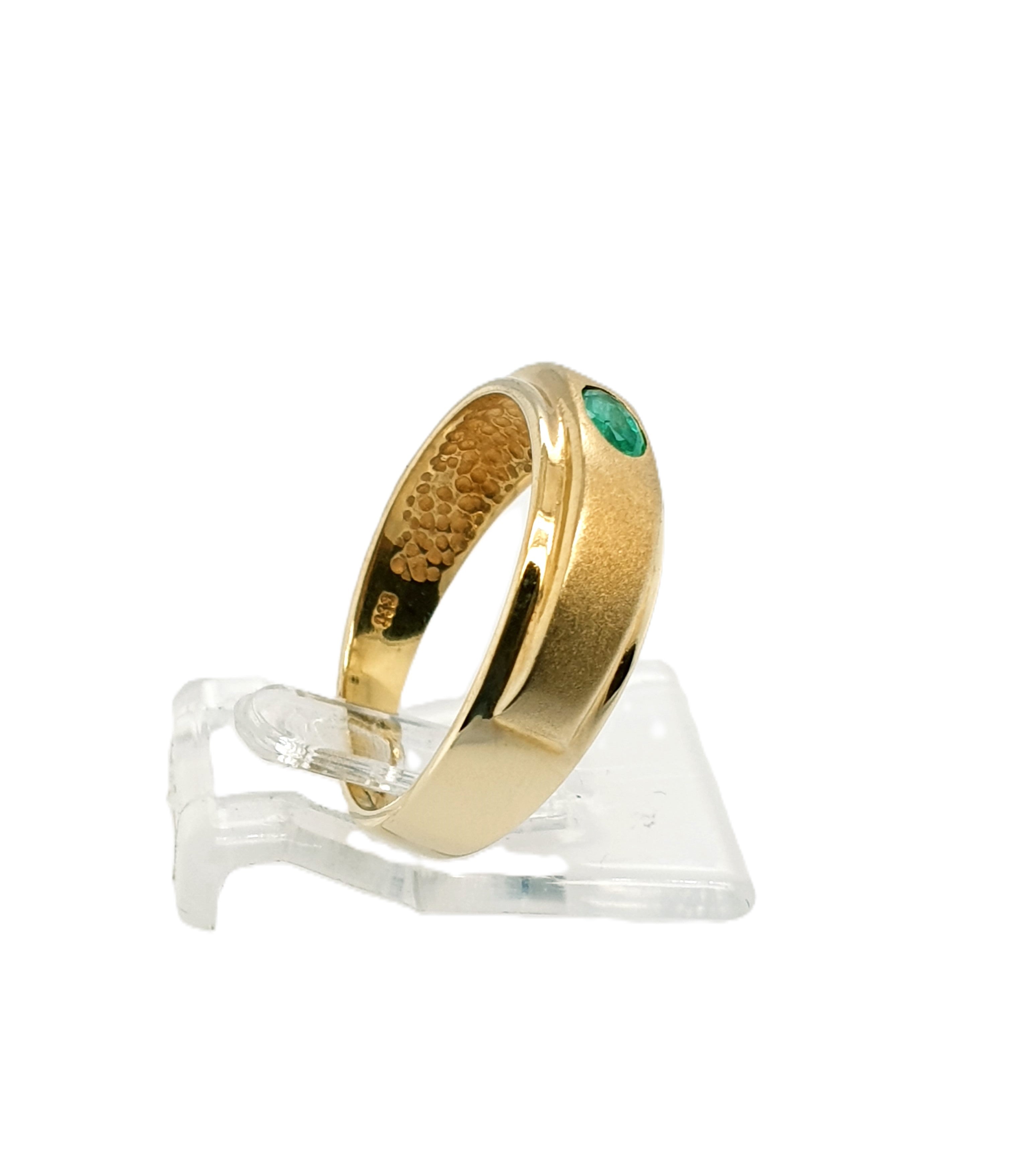 Gold Ring 333/8kt Gr.54 mit Schmuckstein Grün